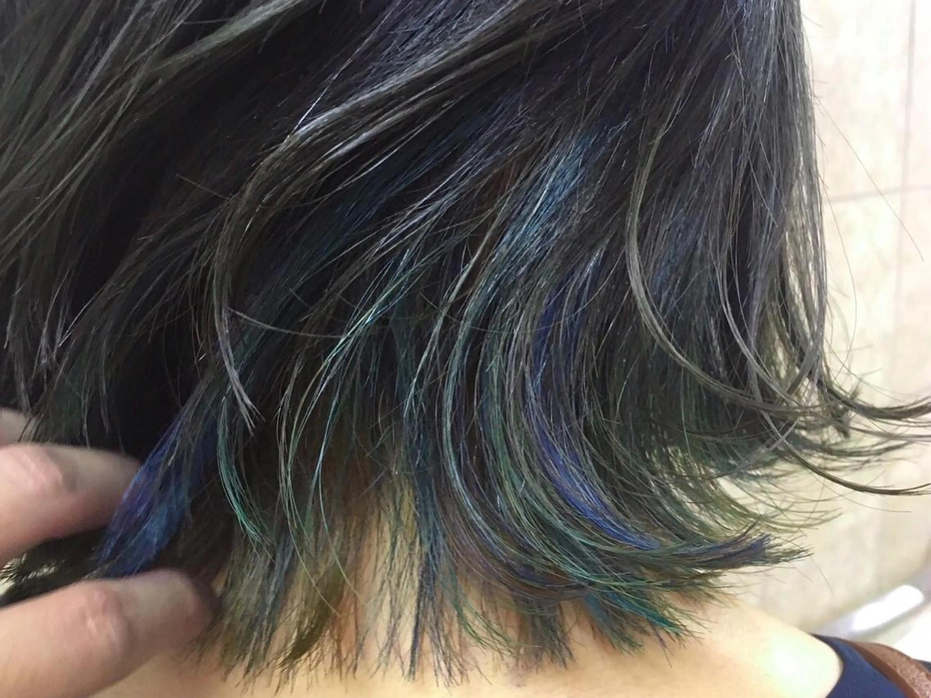 ショート カラー カット ヘアカラー トリートメント 菅村 勇亮のヘアスタイル