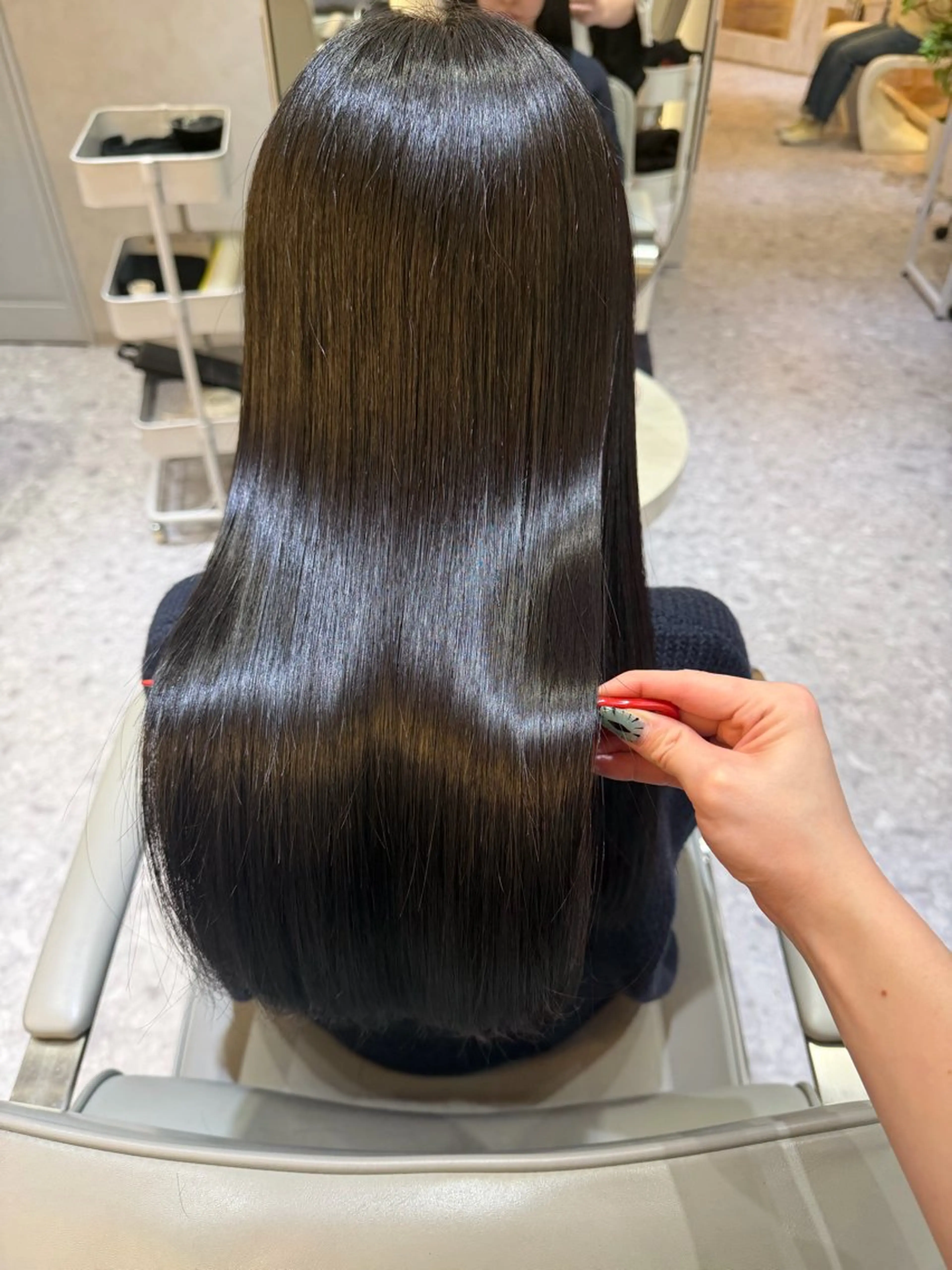 セミロング カット トリートメント 🎀髪質改善/艶髪/ 艶カラー🎀浅田涼風のヘアスタイル