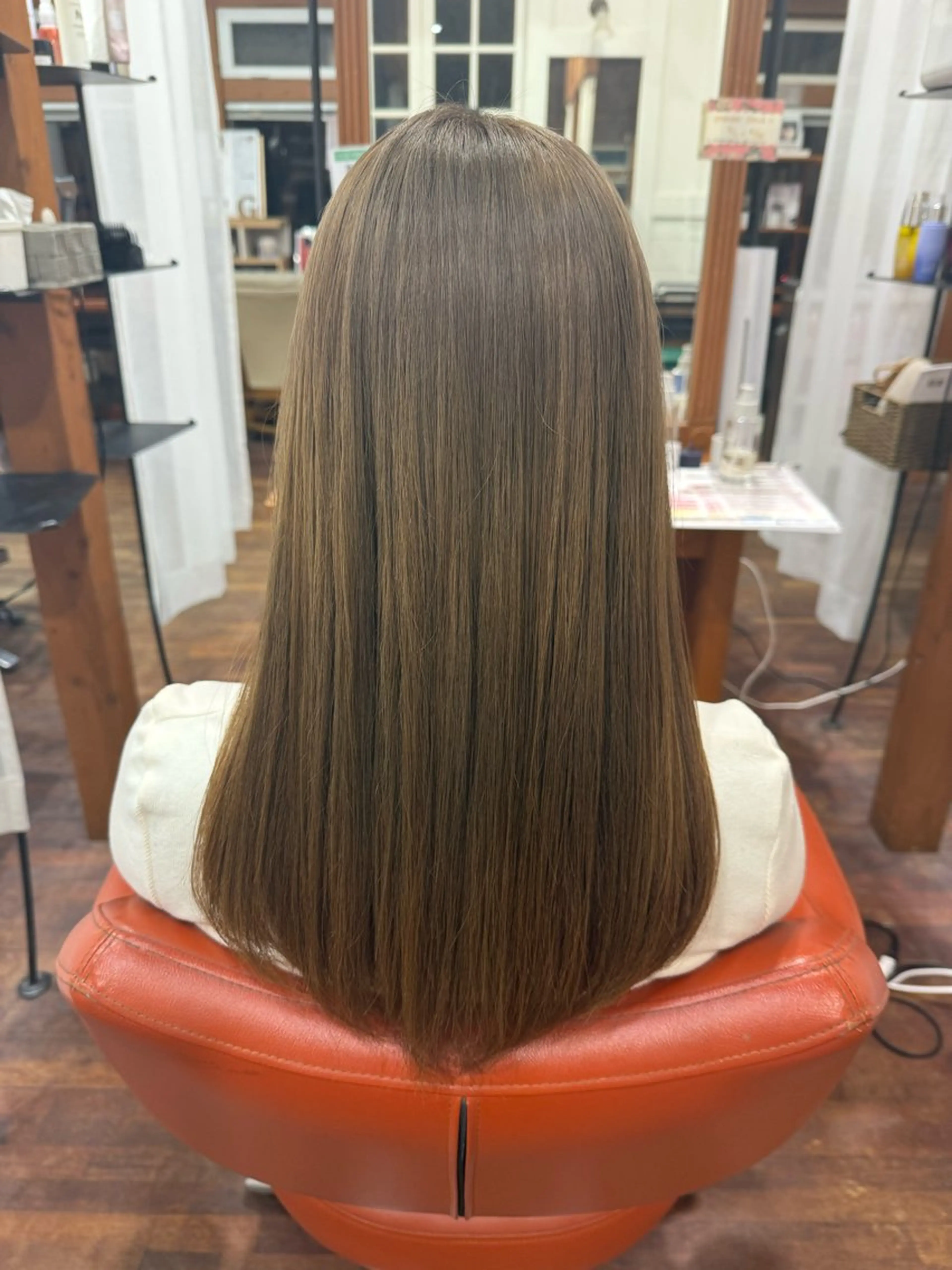 ロング カット ヘアカラー 藤井 沙季のヘアスタイル