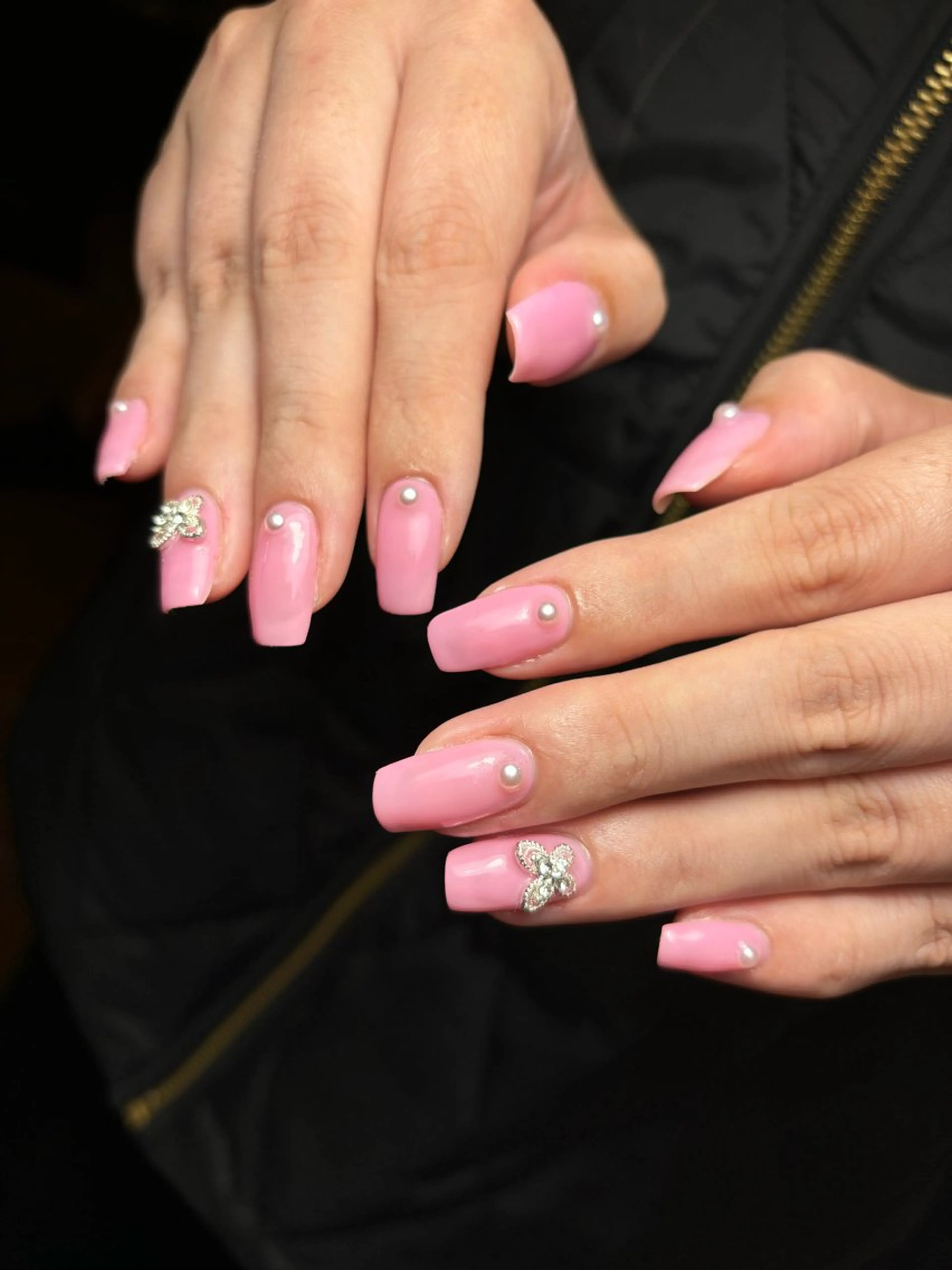 ネイル ワンカラーネイル ストーンネイル Ballie/ Mizukiのネイルデザイン