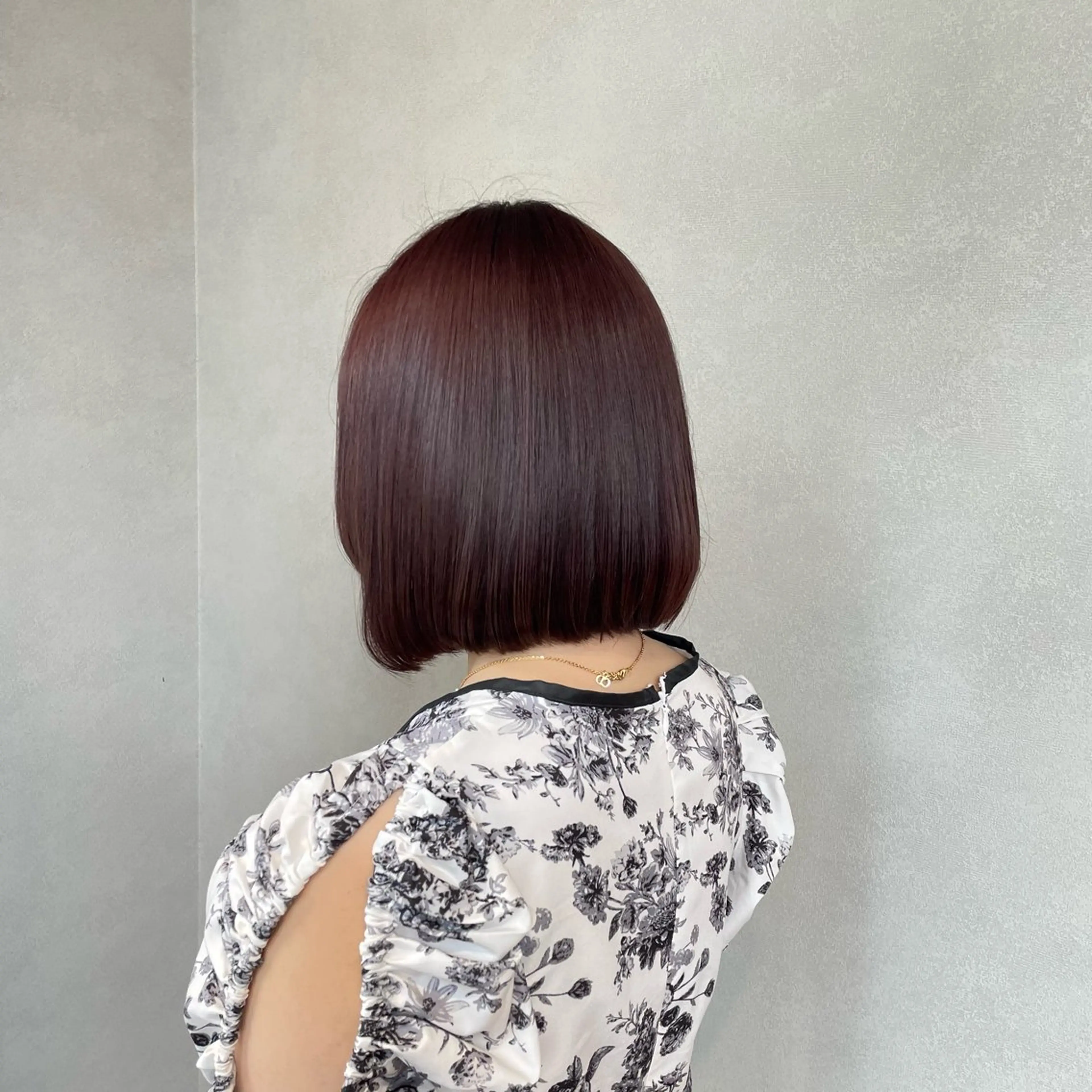 カラー ブラウンカラー レッドカラー 金城 二千夏のヘアスタイル