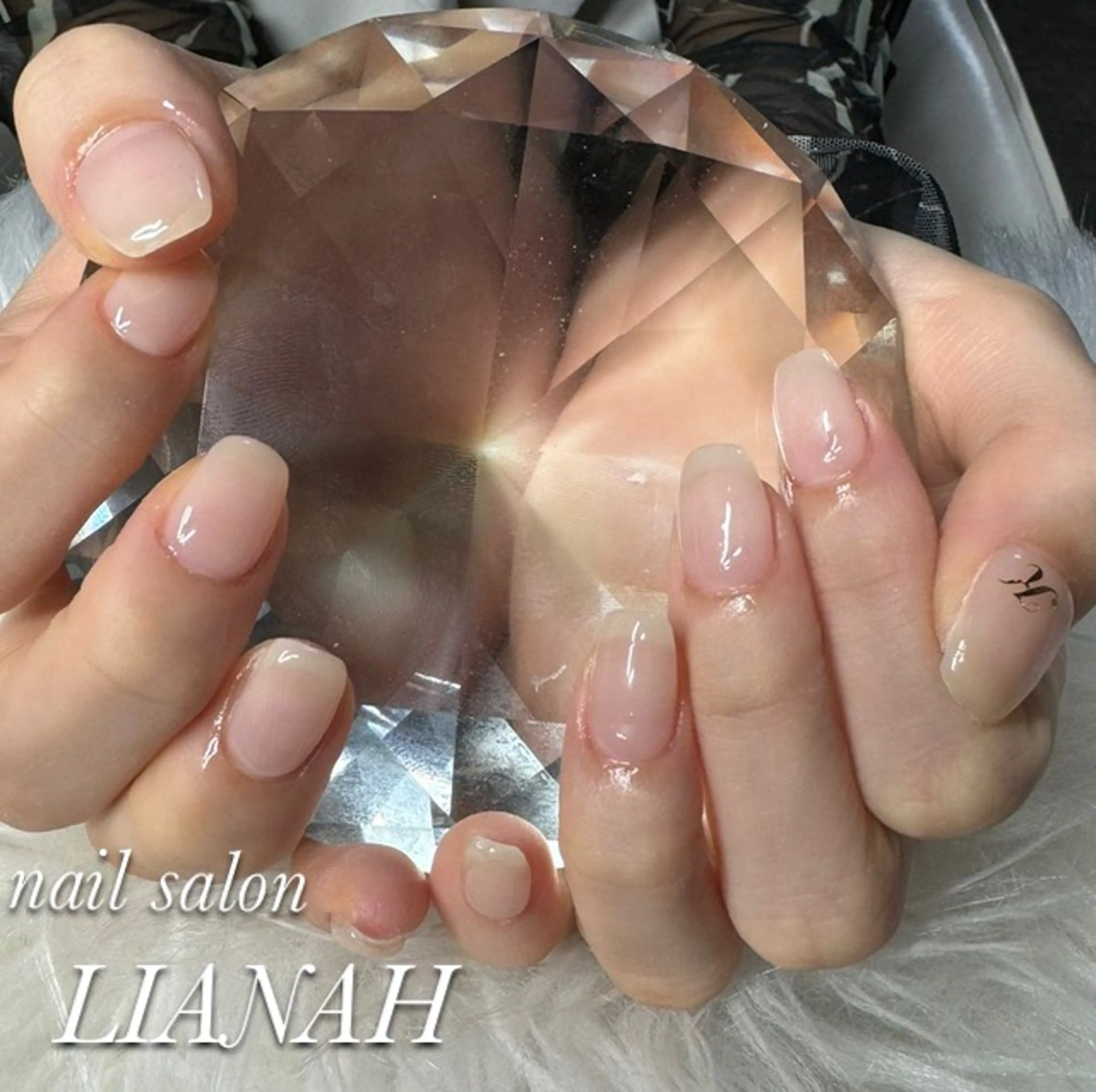 ワンカラーまたはラメグラデーション　(オフなし)の写真