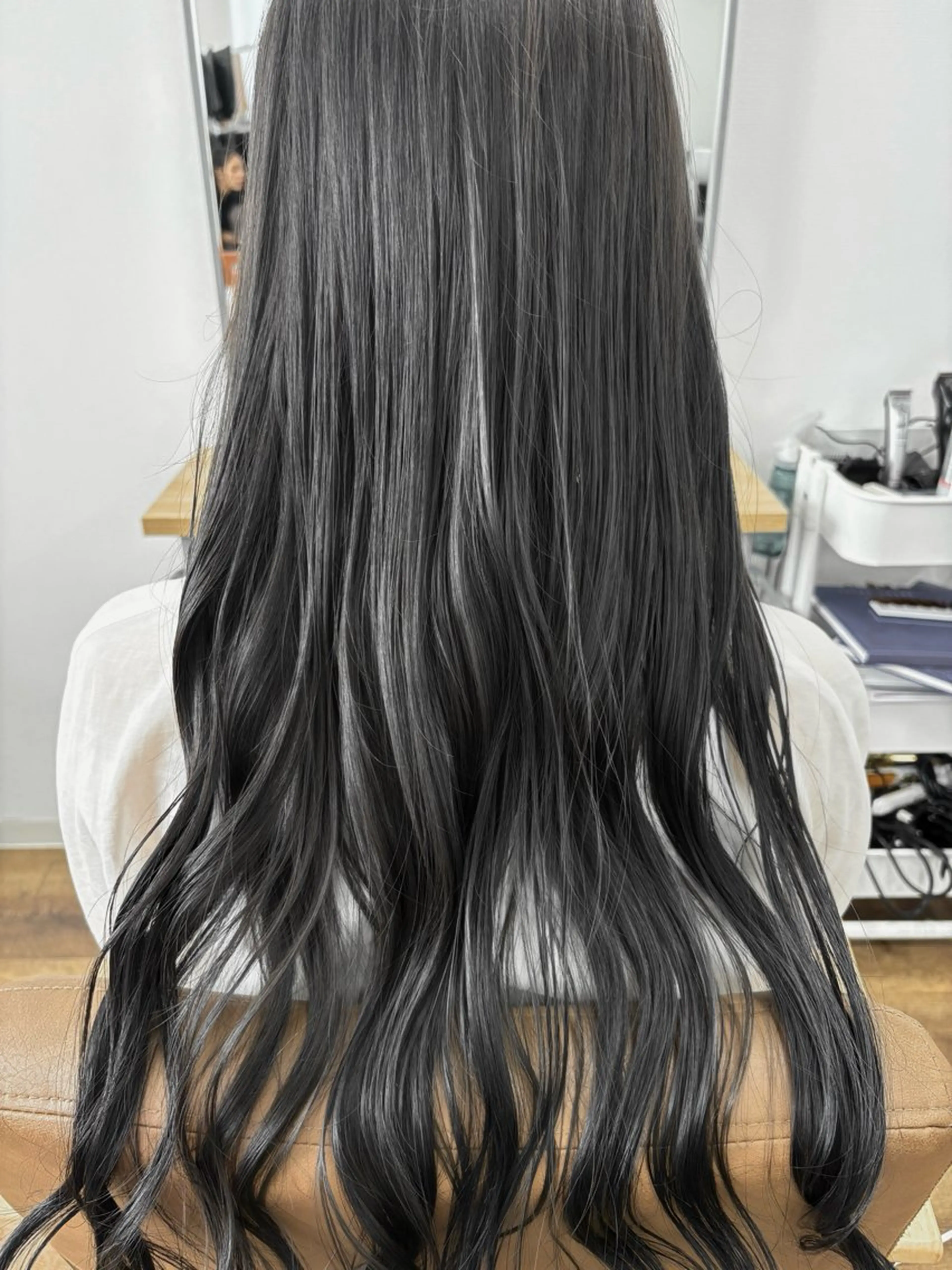 ロング カラー 黒髪 ブルーカラー ブルーブラック miki-YUCCA -"モデル様募集中"のヘアスタイル