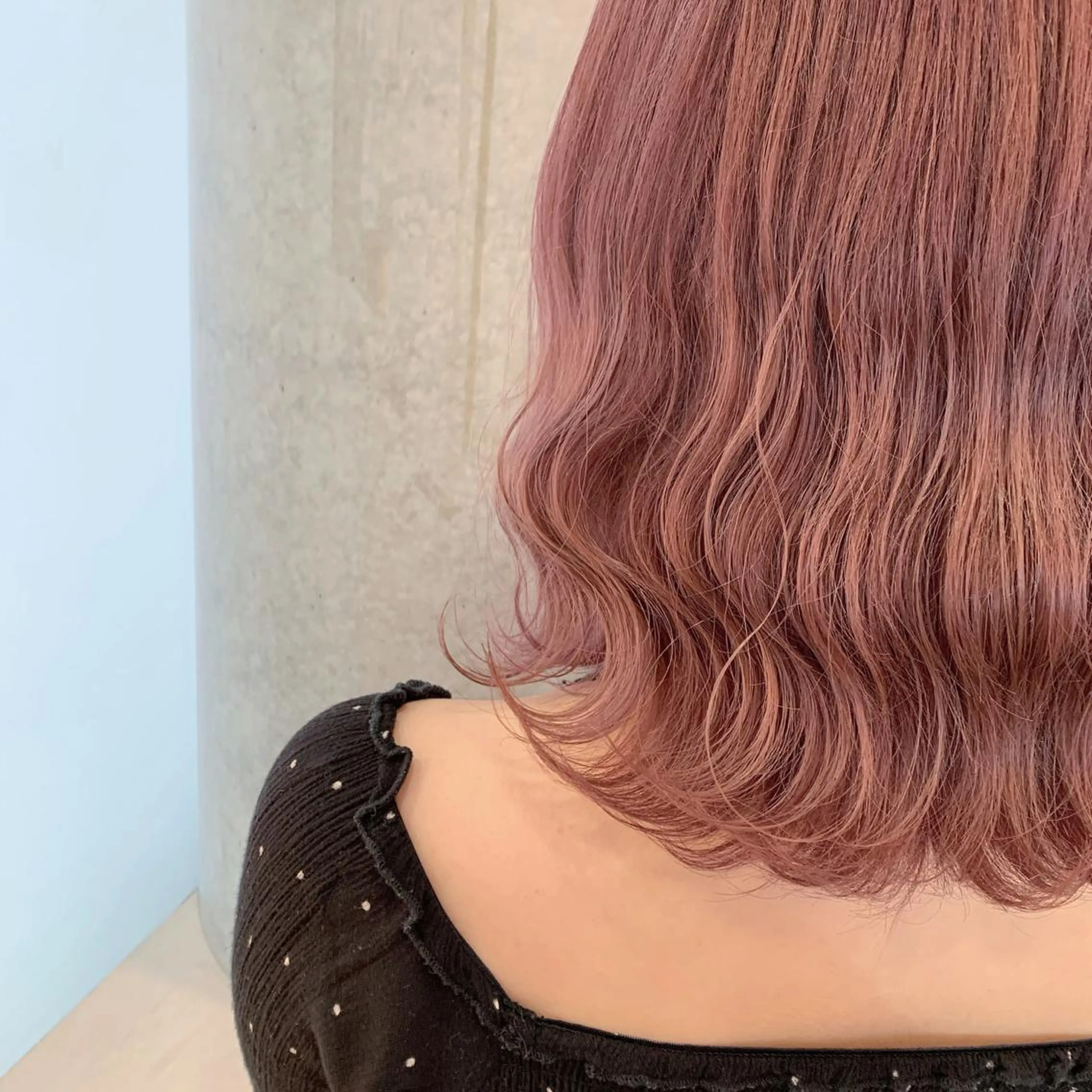 ミディアム カラー ハイトーンカラー 艶カラー🌸アレンジ 🌹Sally🕊️のヘアスタイル