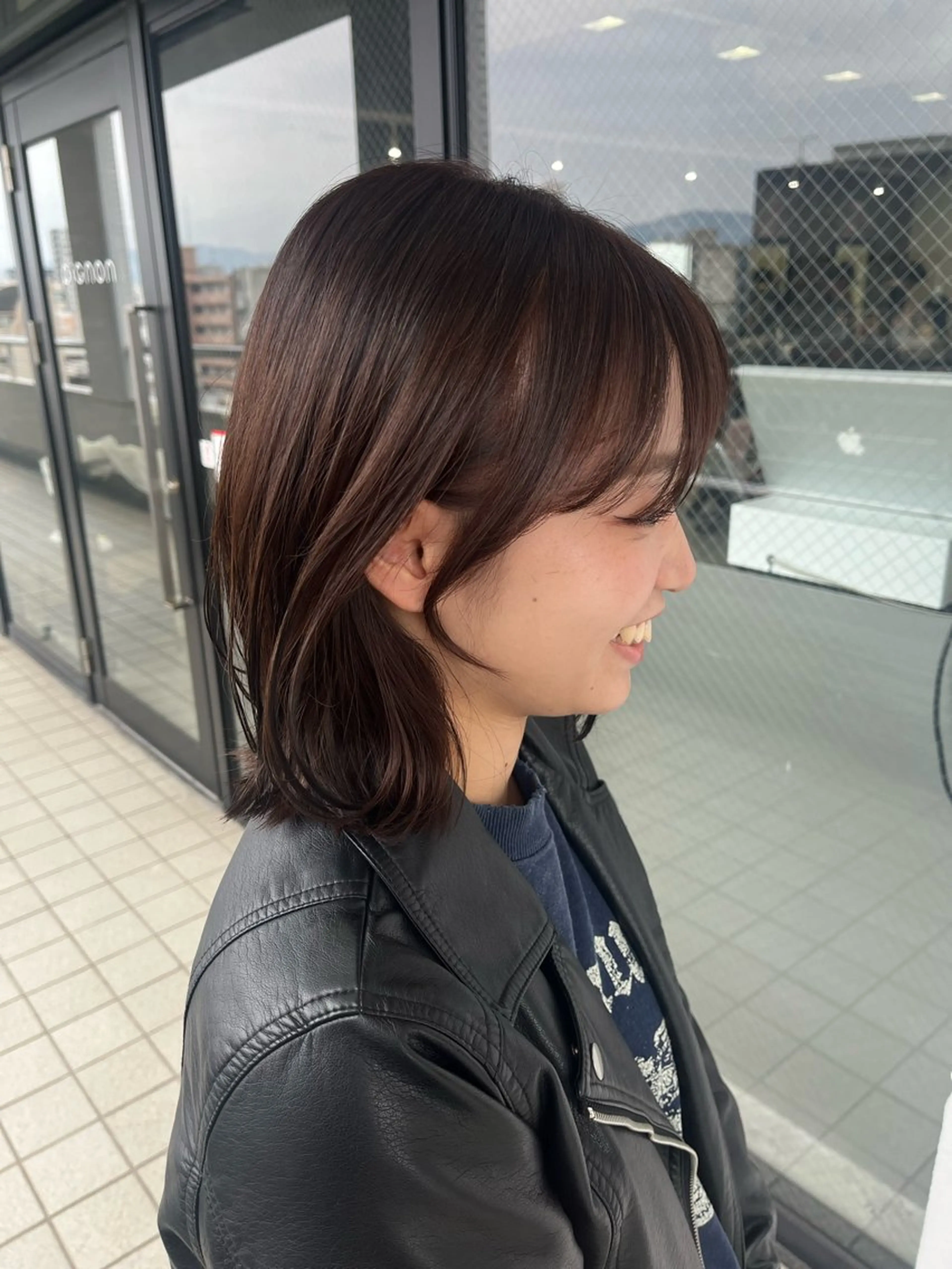 ミディアム ボブ くびれヘア 顔周りカット レイヤーカット 髪質改善×韓国ヘア 🫧天神美容室のヘアスタイル