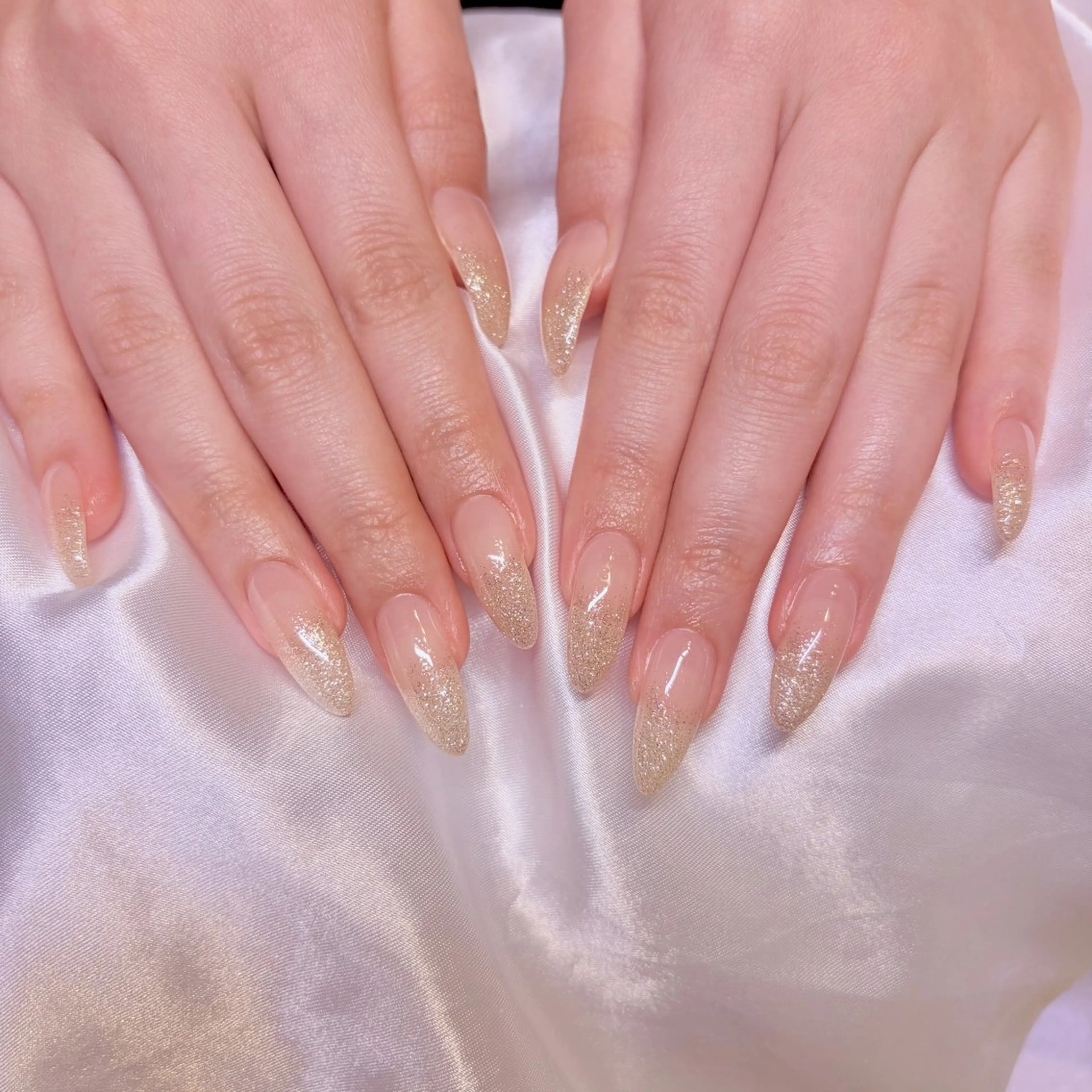 ネイル ラメ(グリッター) ラメグラデーション ハンドネイル nail salon e'mu💐のネイルデザイン