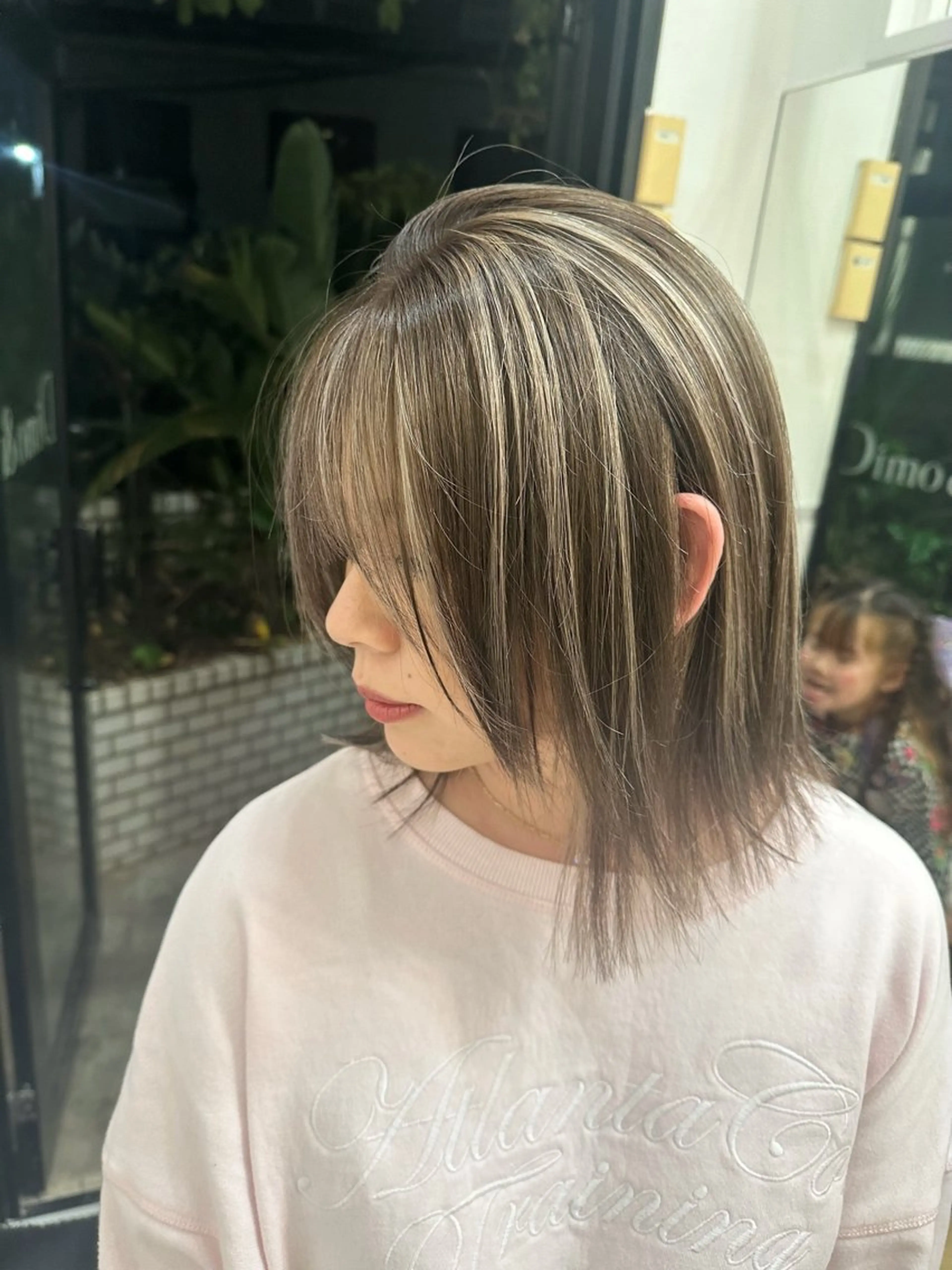 ミディアム Dimo＆所属・レイヤーカット /ダイスケのヘアスタイル