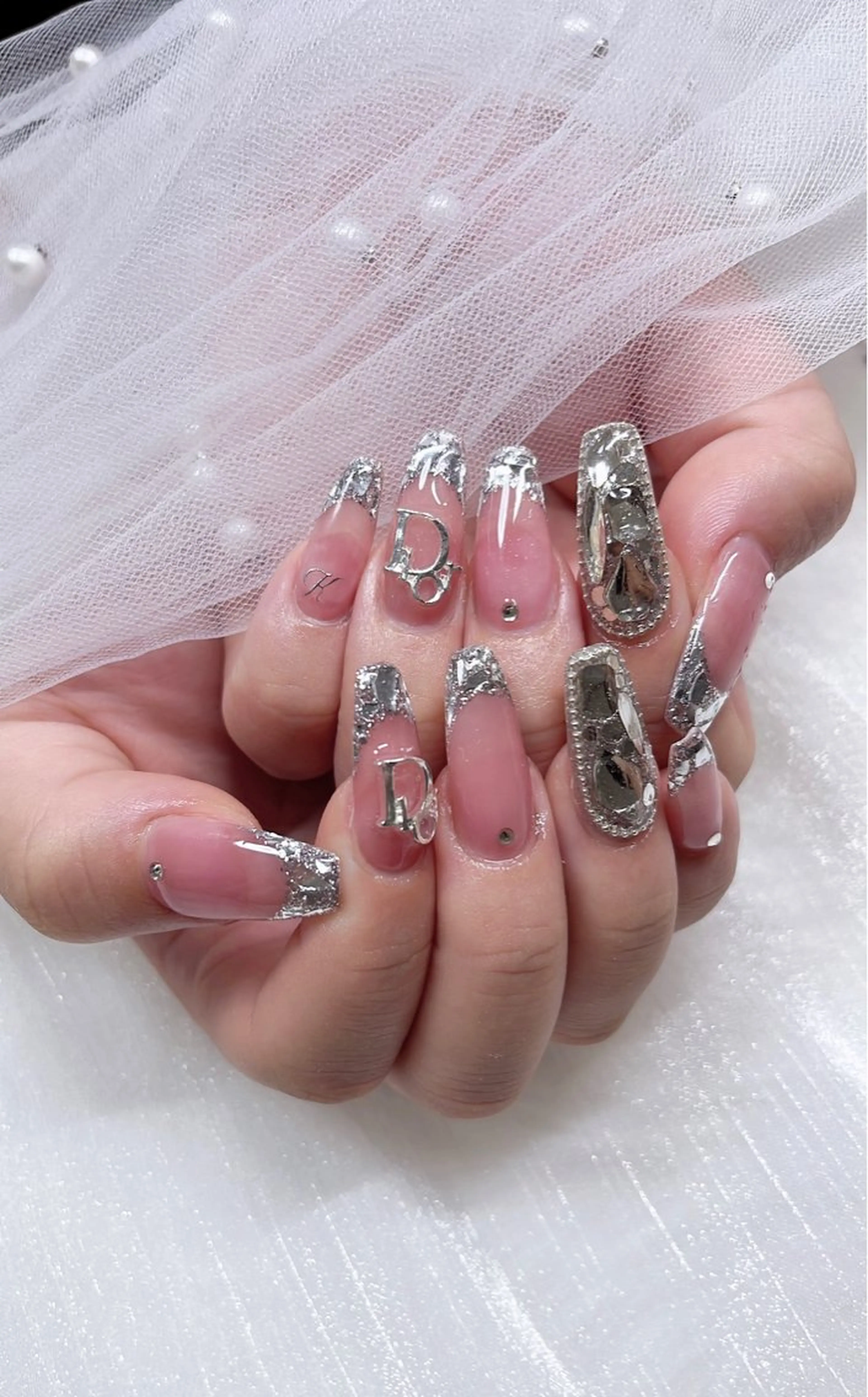 ネイル ハンドネイル ハンドケア COCO ネイルのネイルデザイン