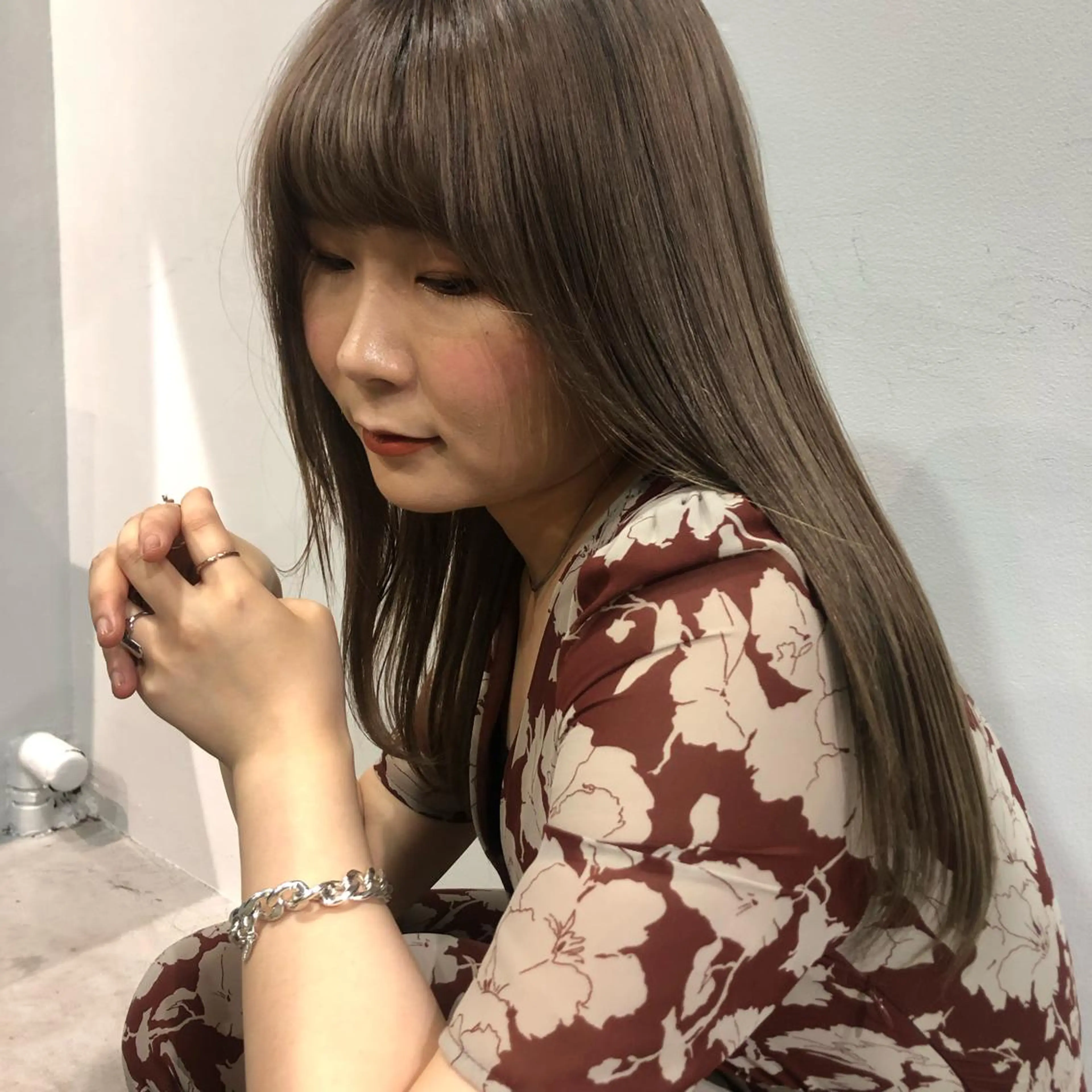 セミロング カラー トリートメント 当日予約大歓迎💗 依田瑞希のヘアスタイル