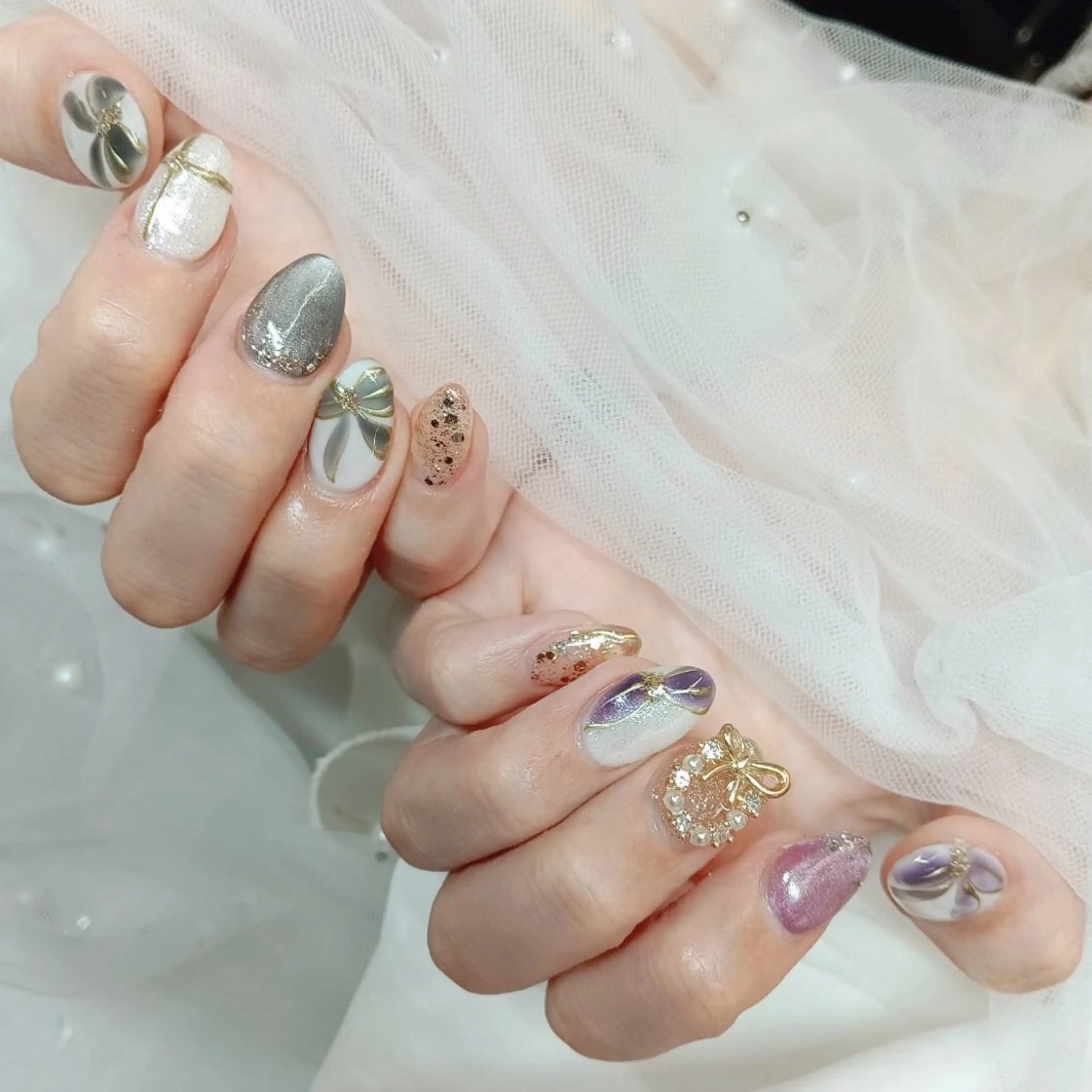 ご新規さま限定💅アート付け放題✨ジェルネイル(オフ代込)の写真
