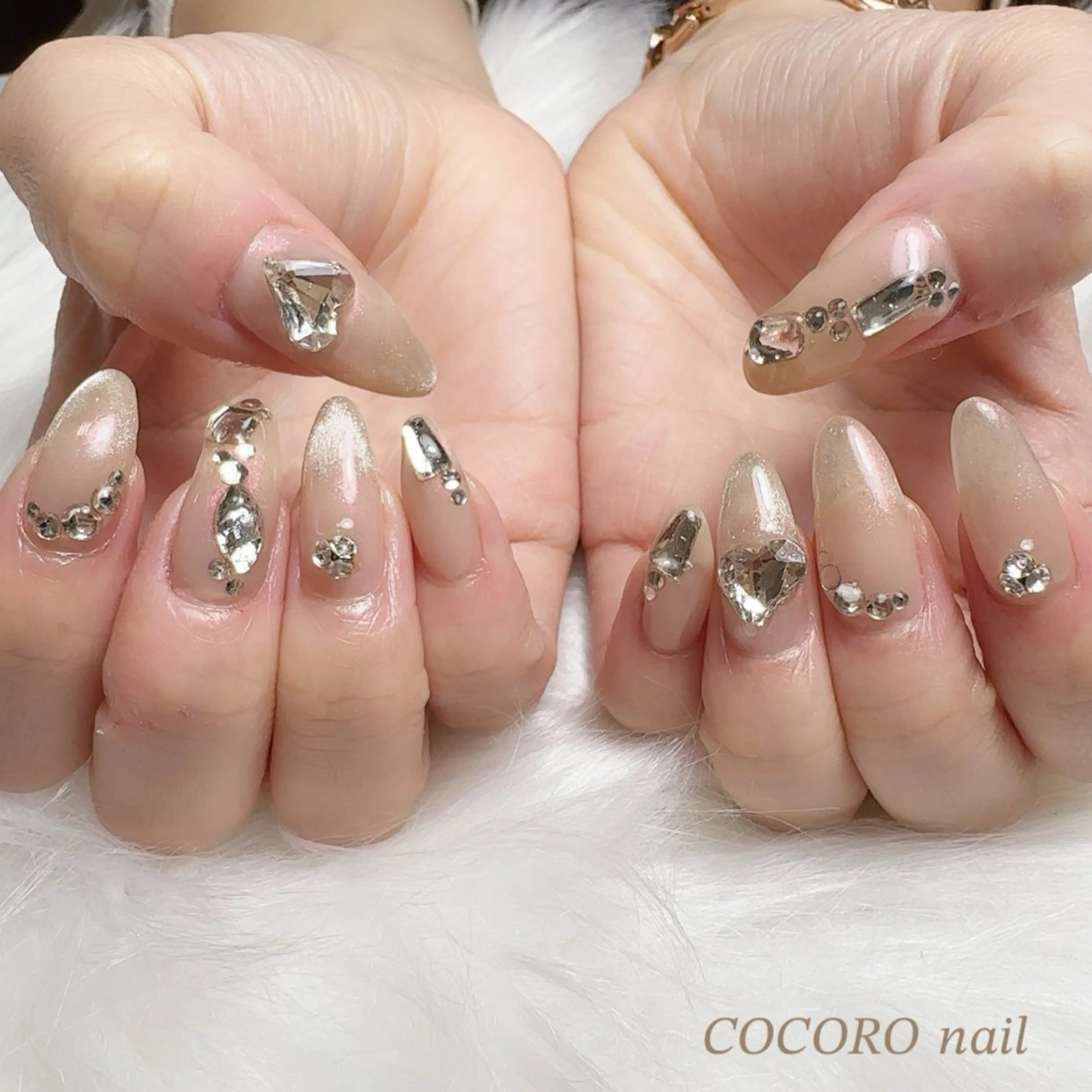 ネイル ハンドネイル AKI ♥︎のネイルデザイン