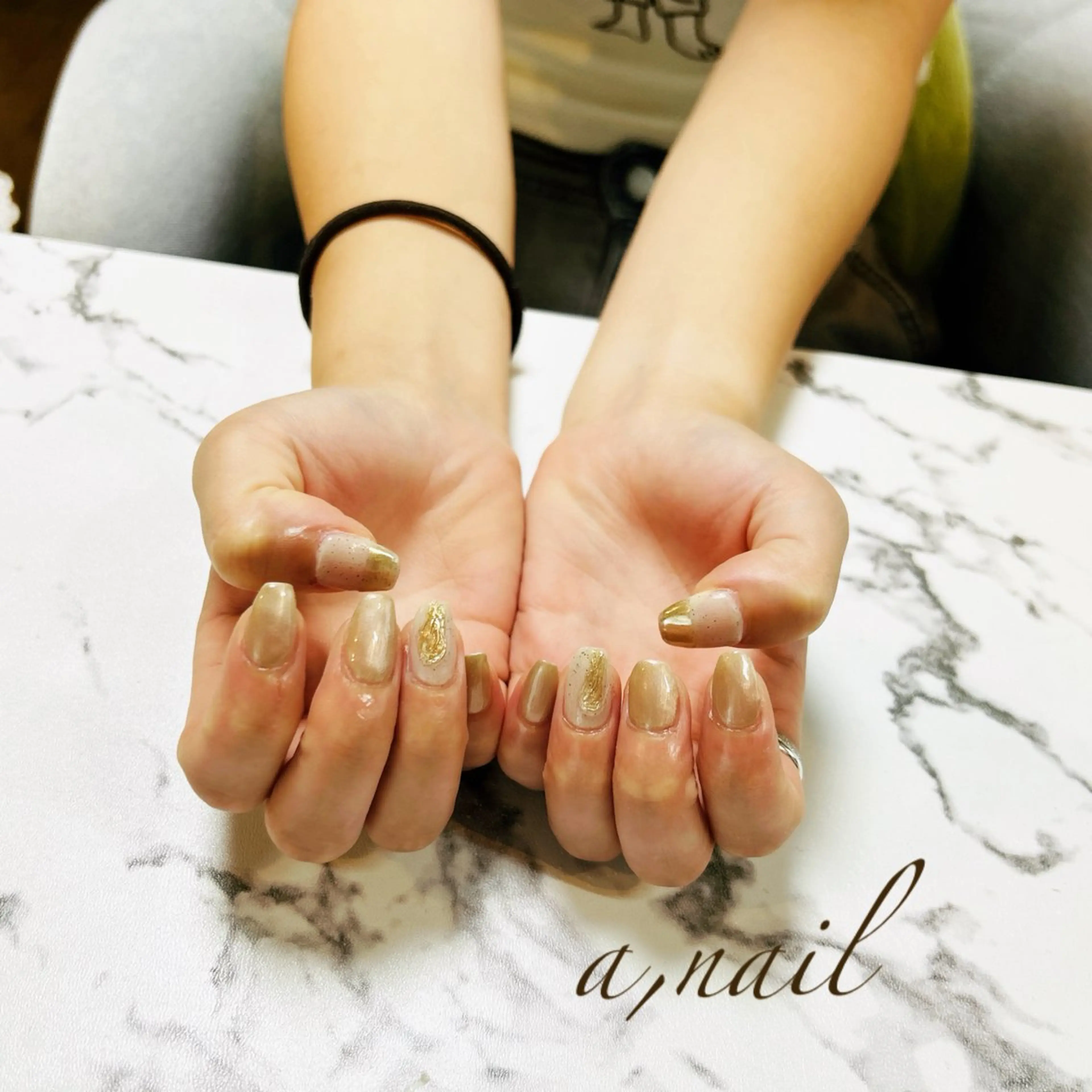 ネイル フレンチネイル キラキラネイル マットネイル ミラーネイル シンプルネイル ハンドネイル ネイルサロン エーネイルのネイルデザイン