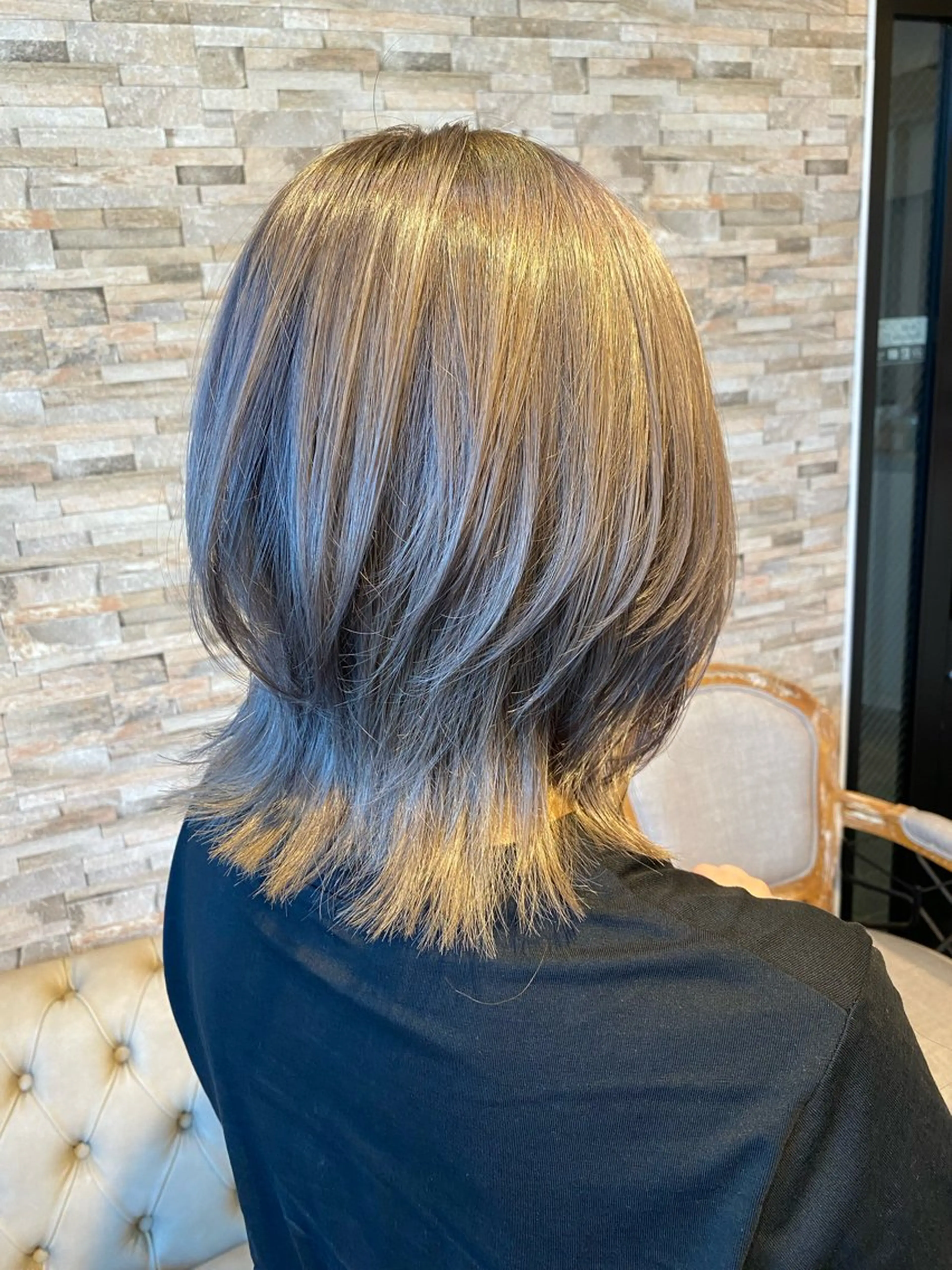 ミディアム レイヤーカット ウルフカット ウルフレイヤー サイトウ 南柏のヘアスタイル