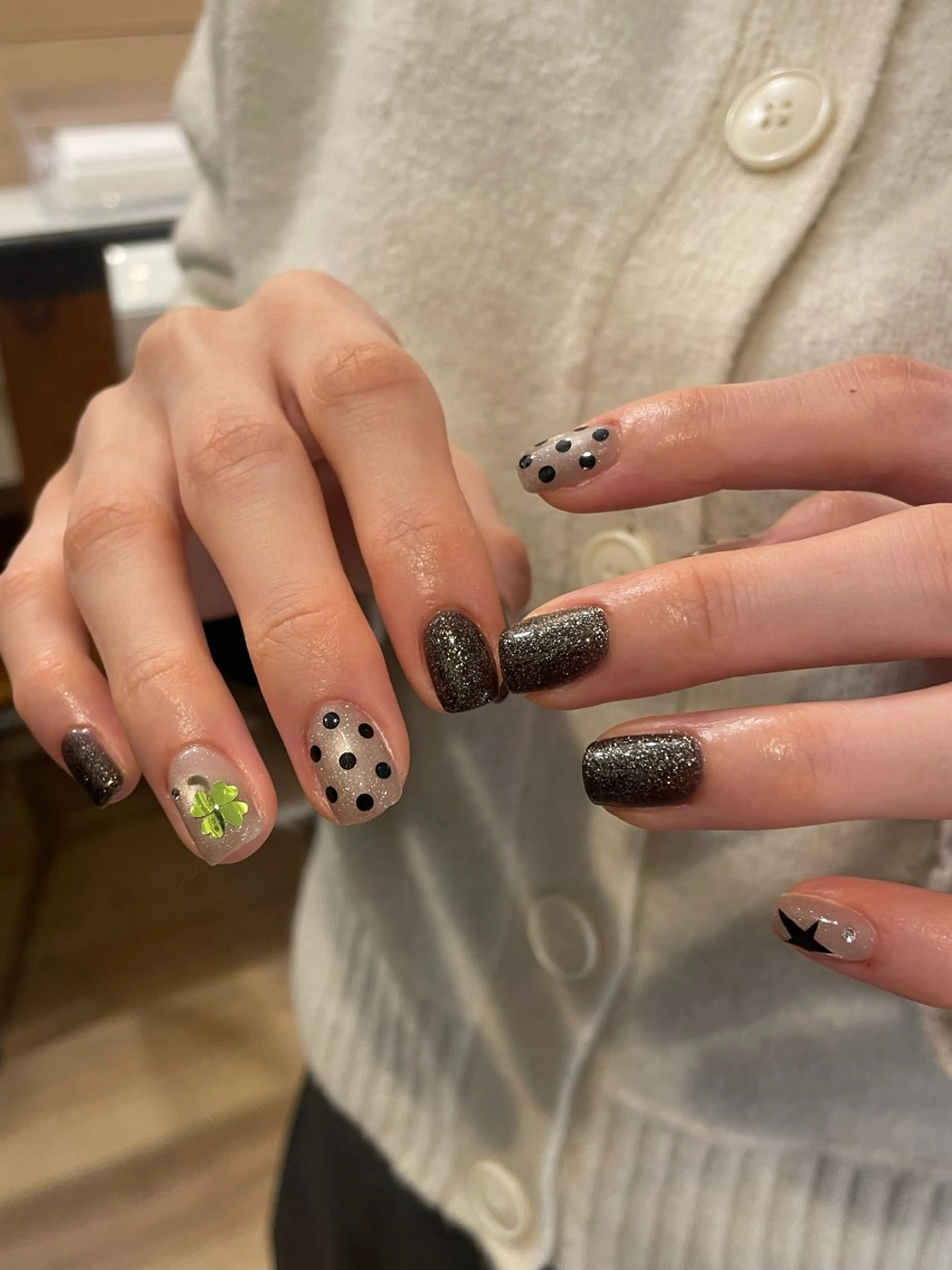 ネイル yuna [モデル募集中]のネイルデザイン