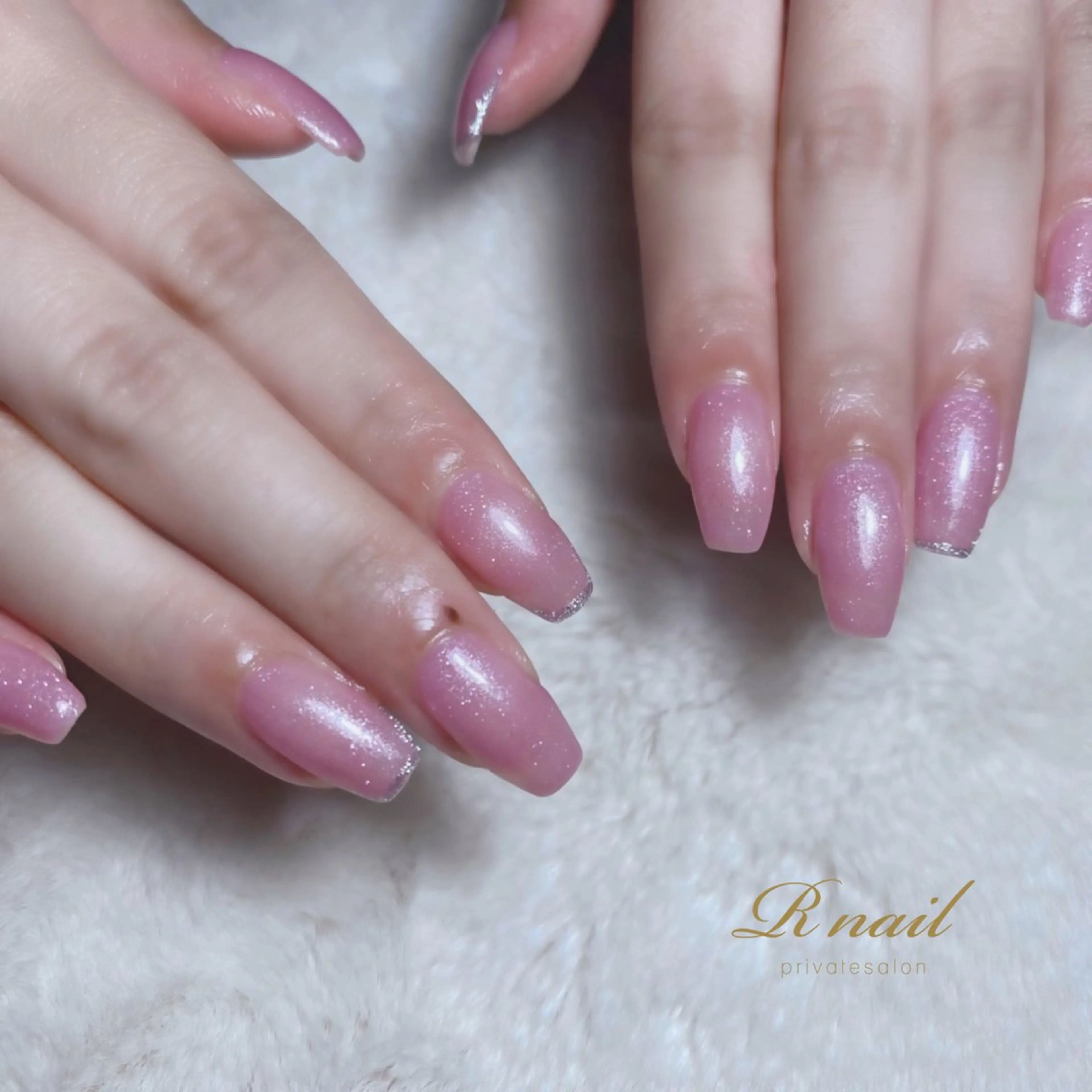 ネイル R nailのネイルデザイン