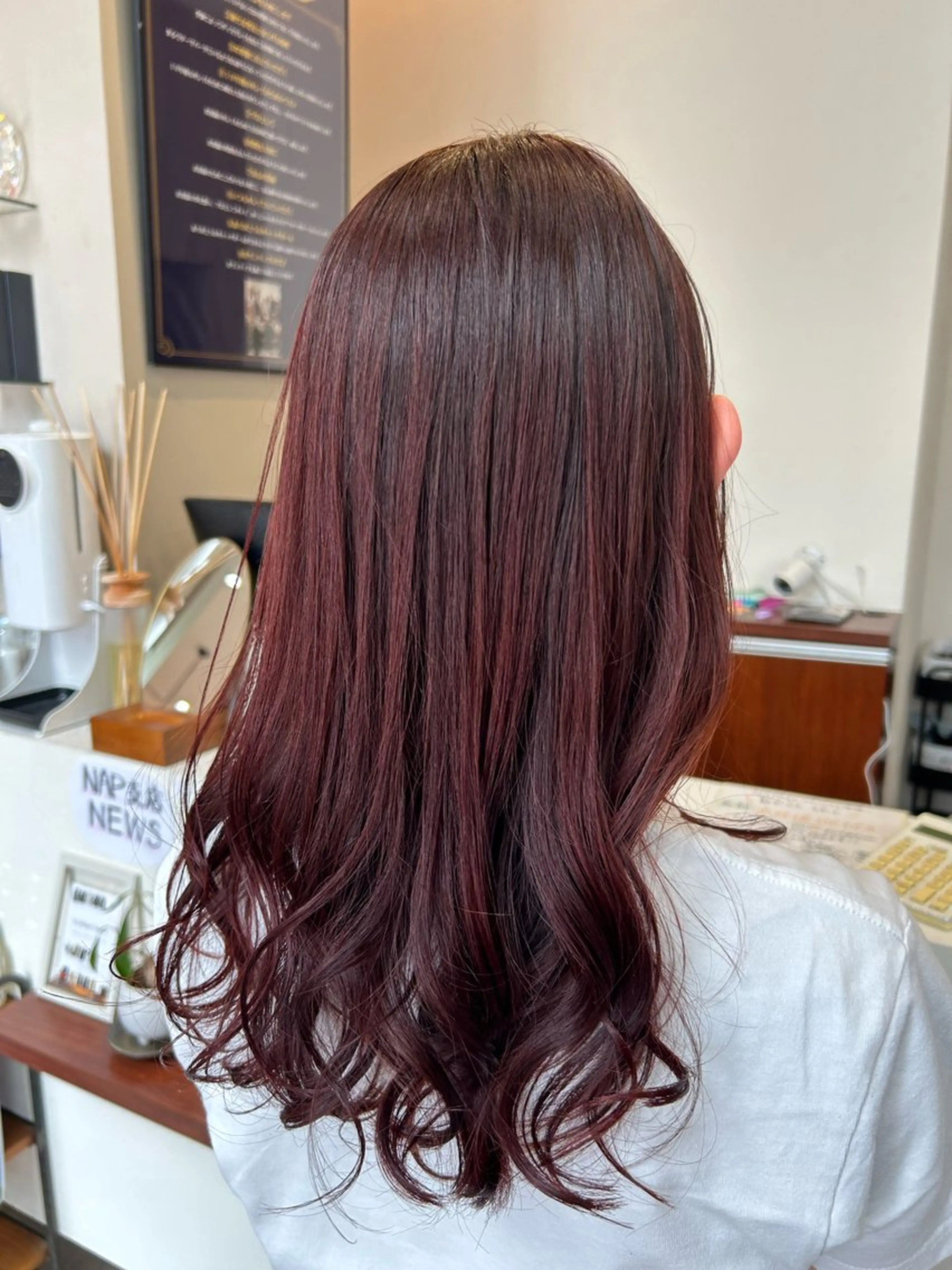 カラー レッドカラー 赤池駅/韓国カラー saki🎀のヘアスタイル