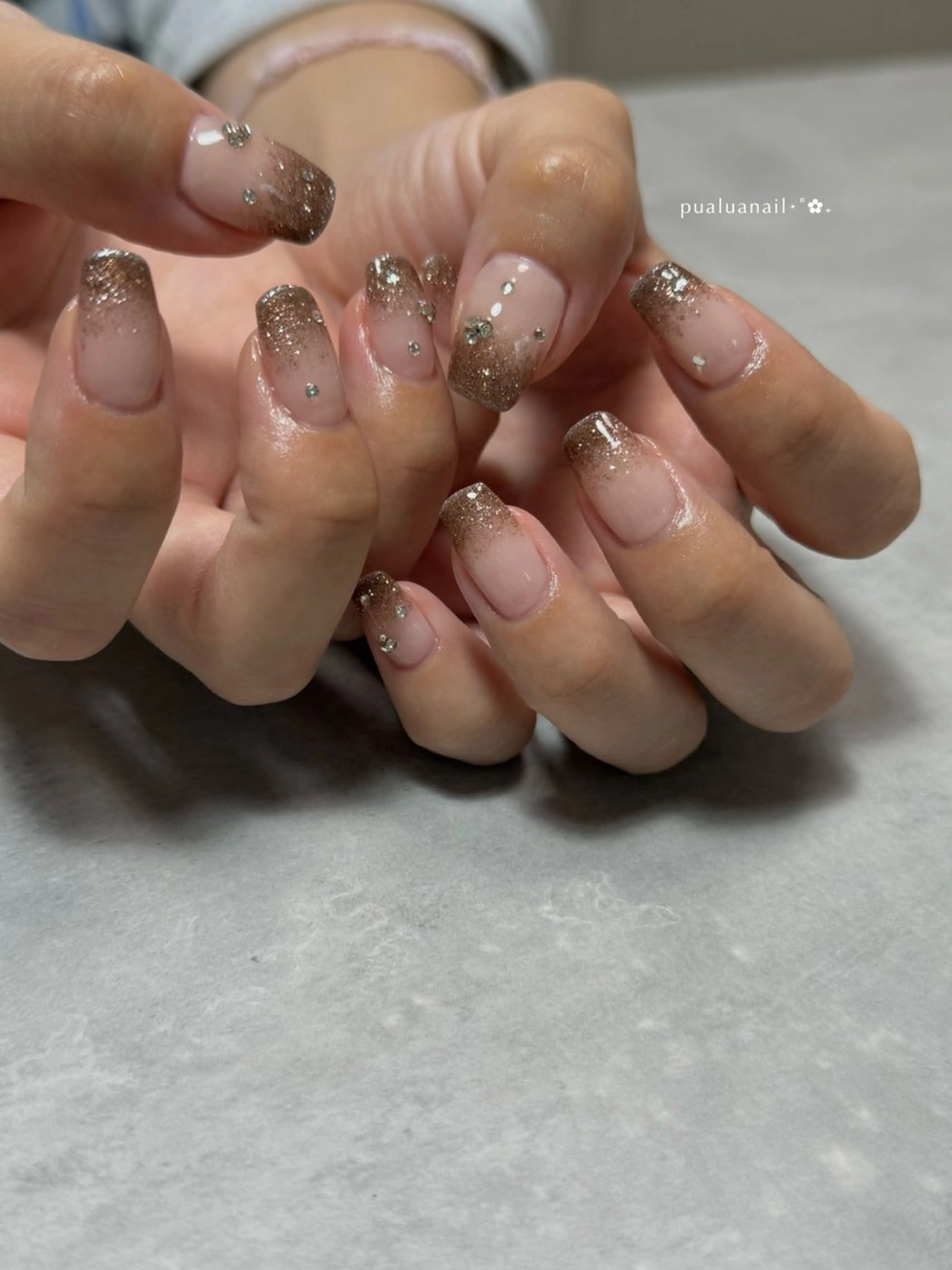 ネイル ハンドネイル pualua miharuのネイルデザイン