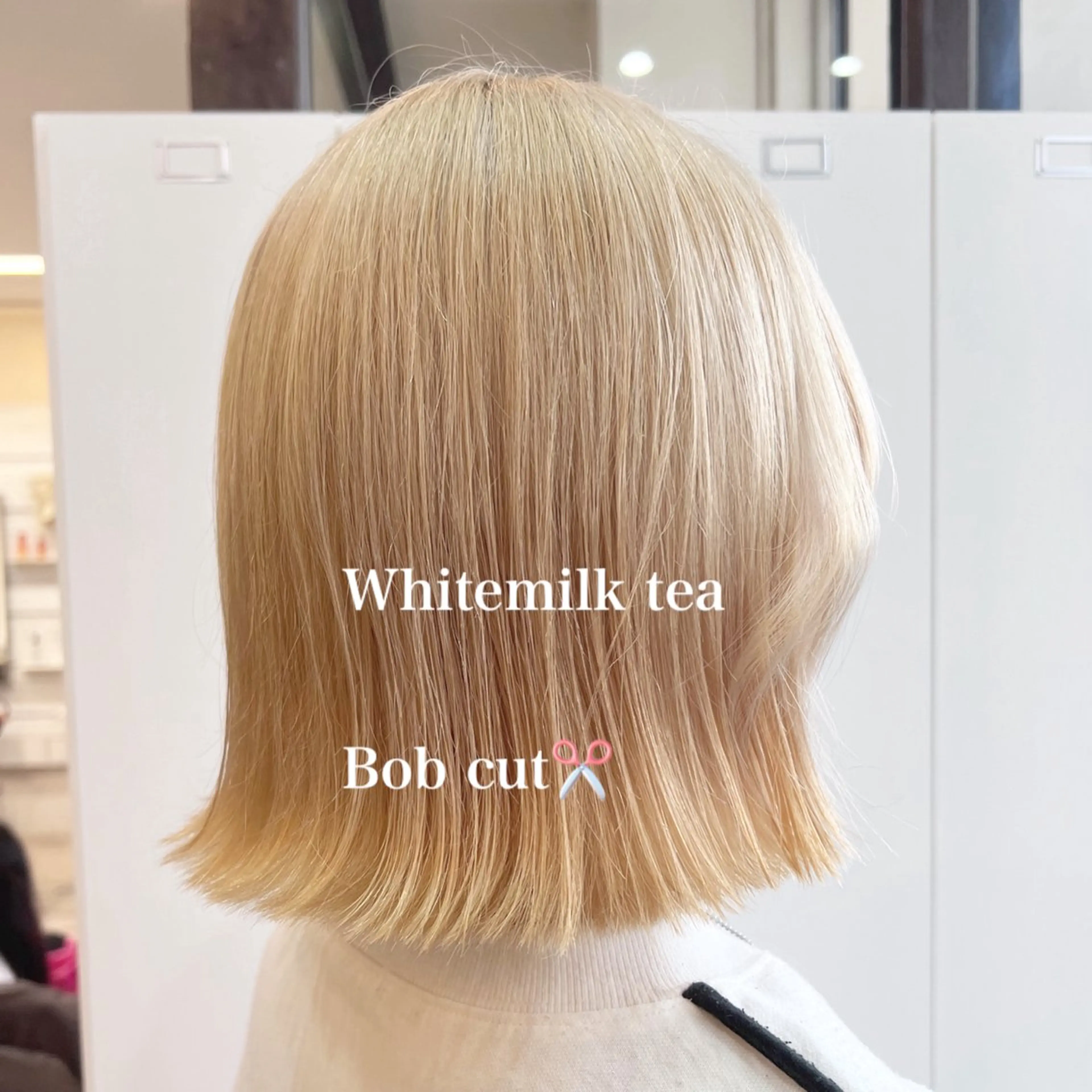 ミディアム ボブ 外ハネヘア Lacica所属・三原 つばさのヘアスタイル