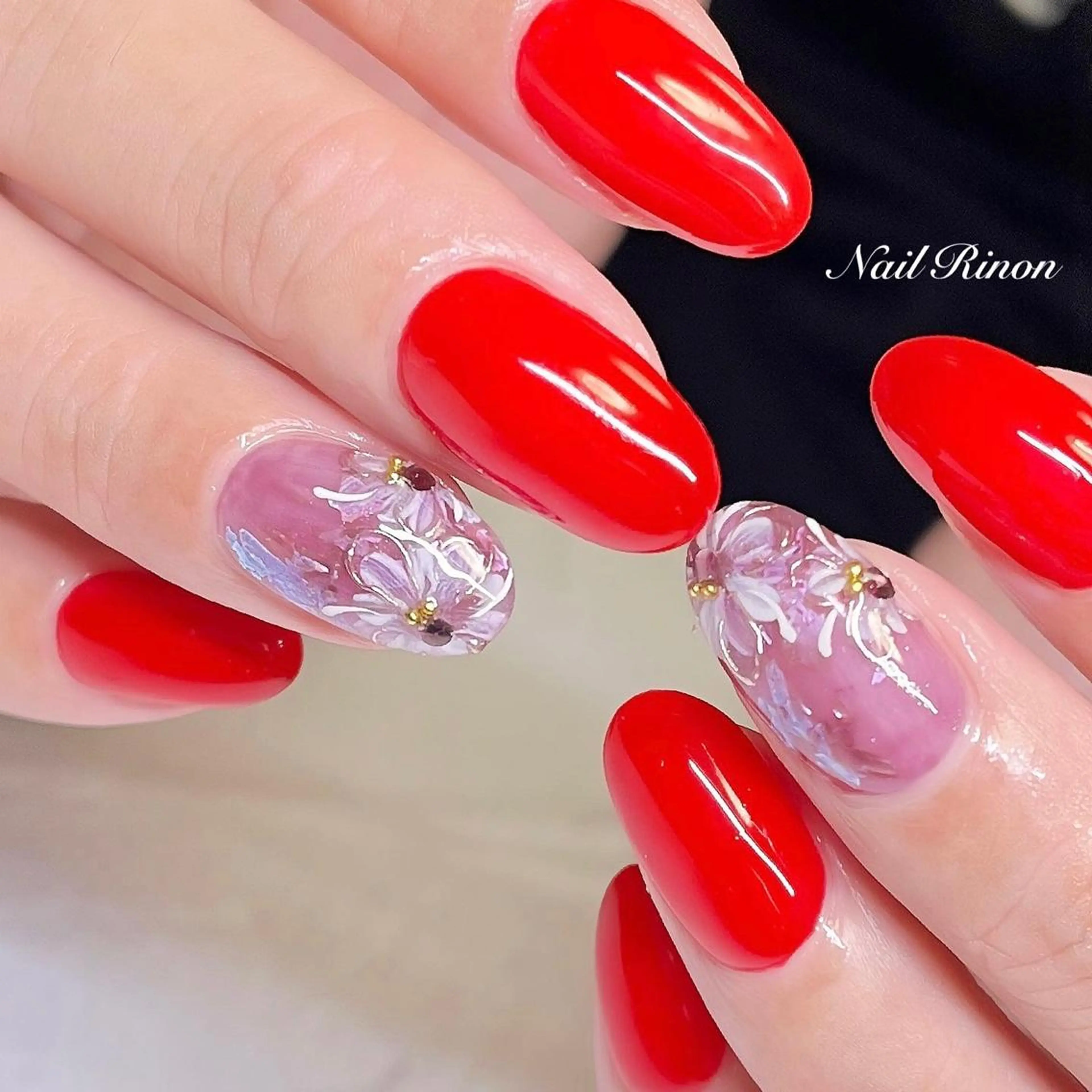 ネイル 赤色 ハンドネイル Nail Rinonのネイルデザイン