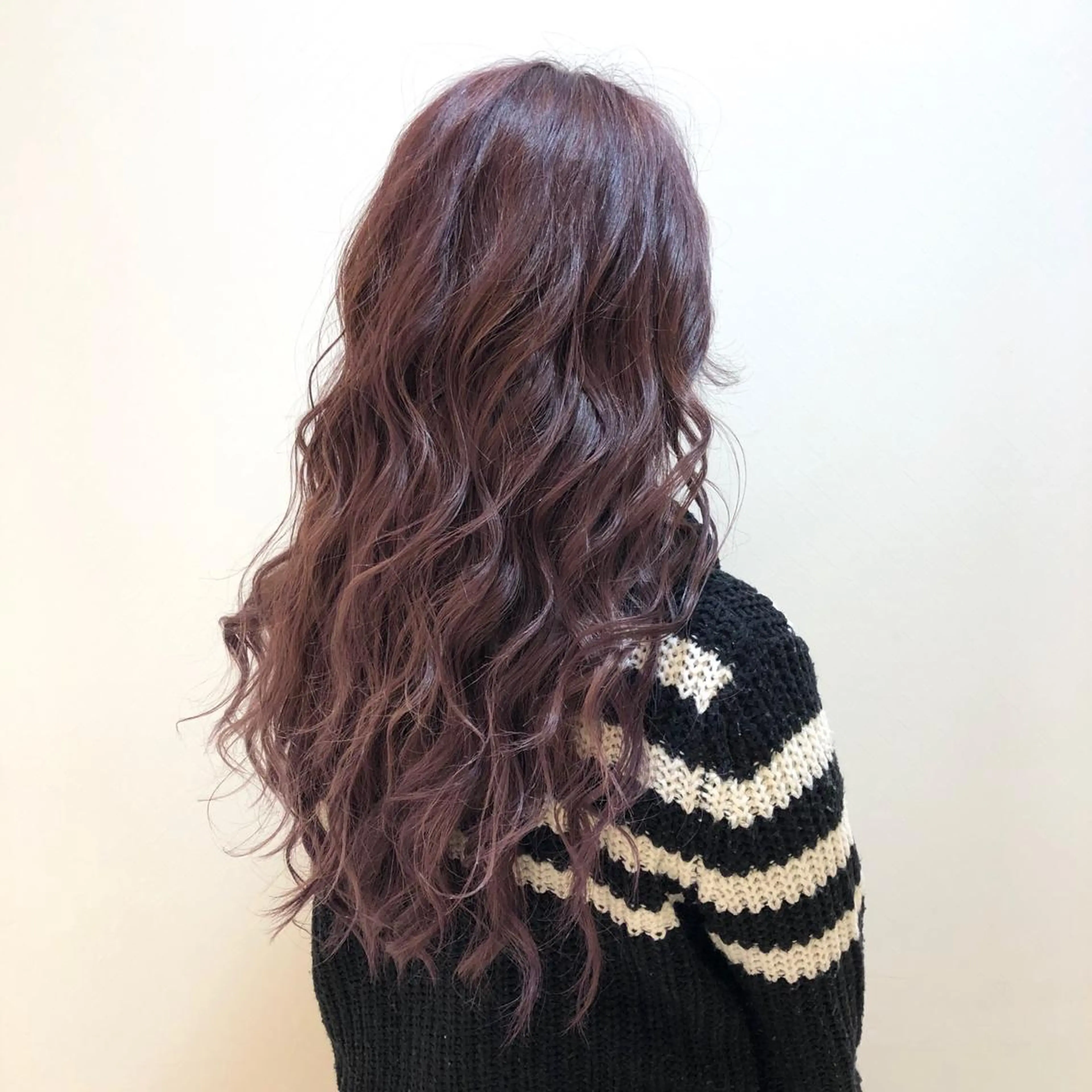 ロング カラー ブリーチ ケアブリーチ ラベンダーカラー パープルカラー 🌈ぷる艶カラー🌈 髪質改善👑柳沼尚貴のヘアスタイル