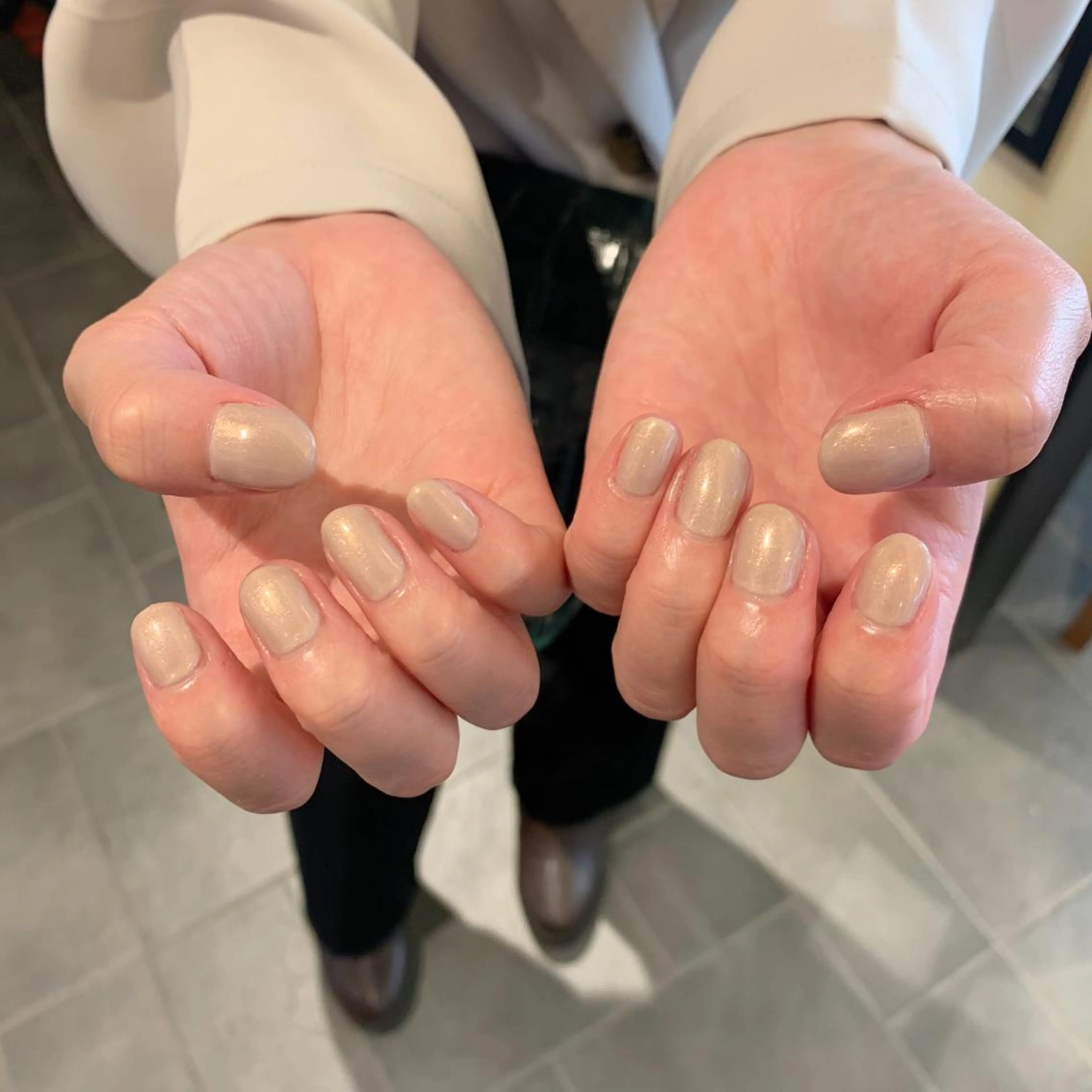 ネイル ジェルネイル ワンカラーネイル パラジェル 鈴木 里奈のネイルデザイン