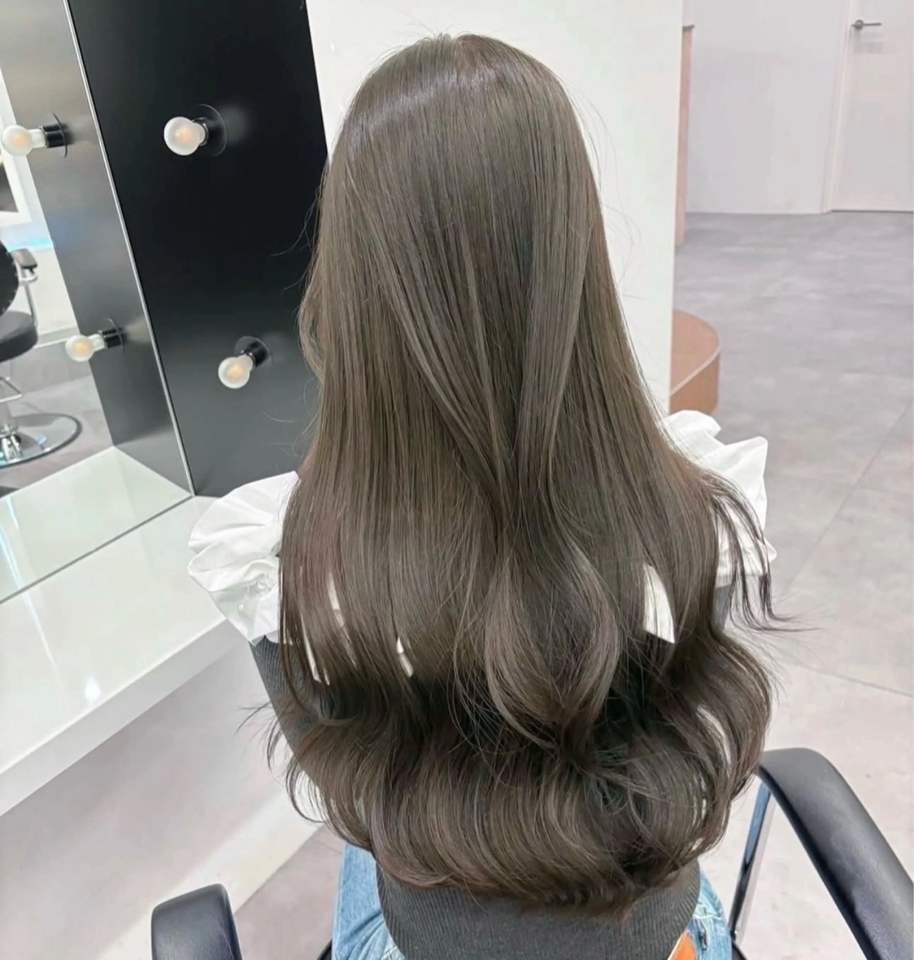 ロング ボブ 顔まわりレイヤー 顔周りカット 髪質改善 韓国風ヘア 松井 にこのヘアスタイル