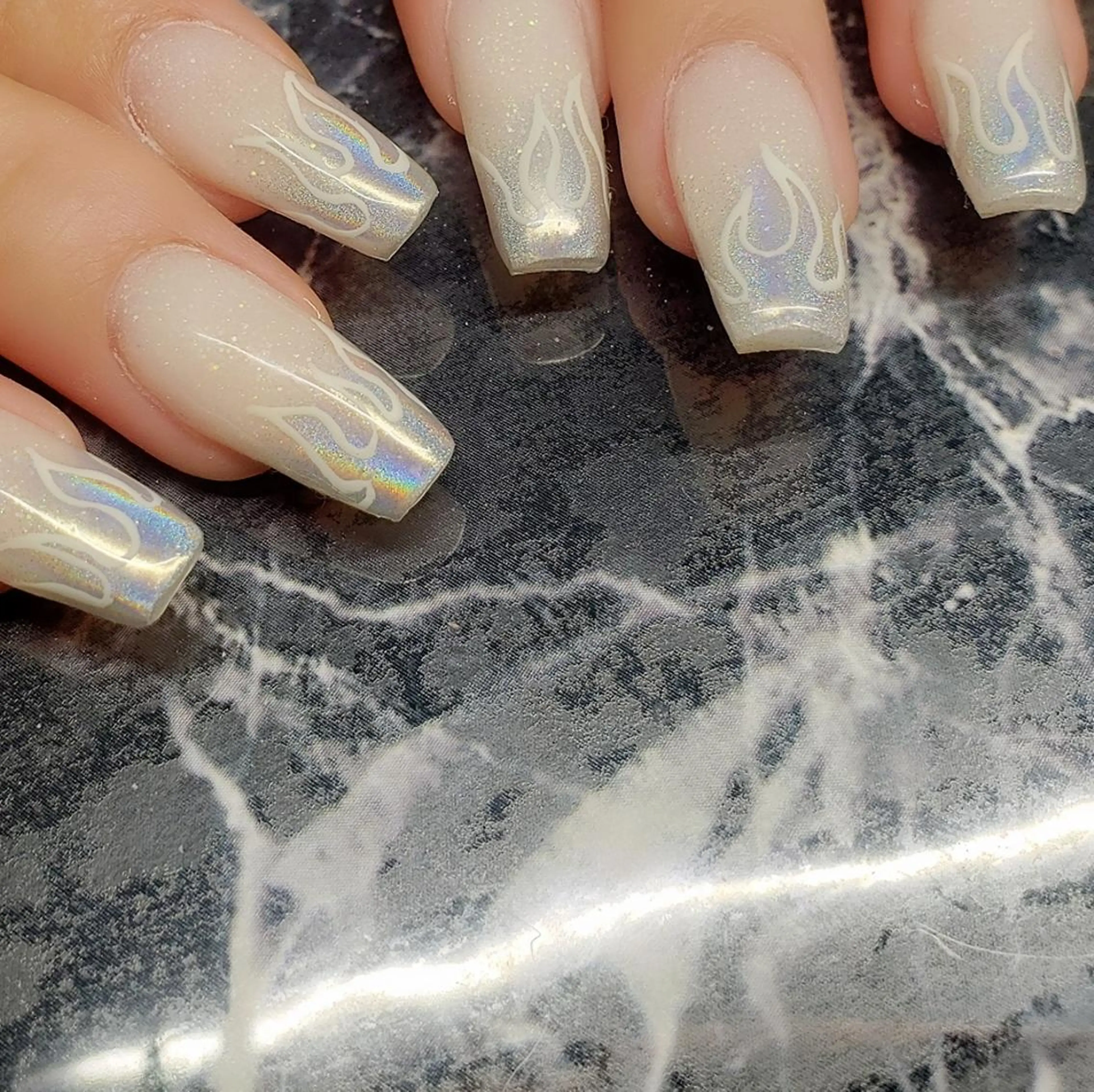 セミロング ネイル ハンドネイル クロキ 。のネイルデザイン