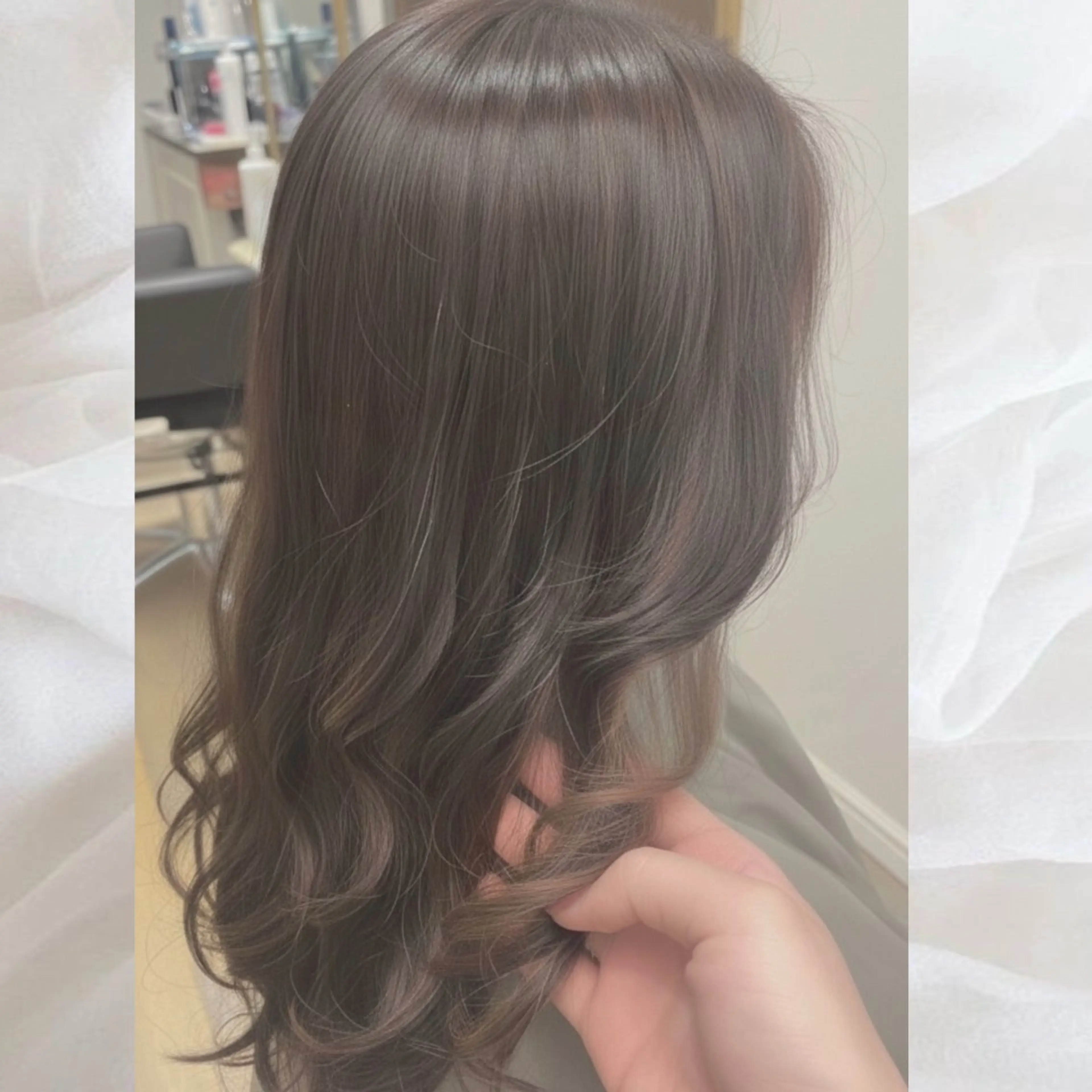 ロング カラー ヘアカラー ひろ美容室所属・🧸𓂃 momoka 𓋜のヘアスタイル