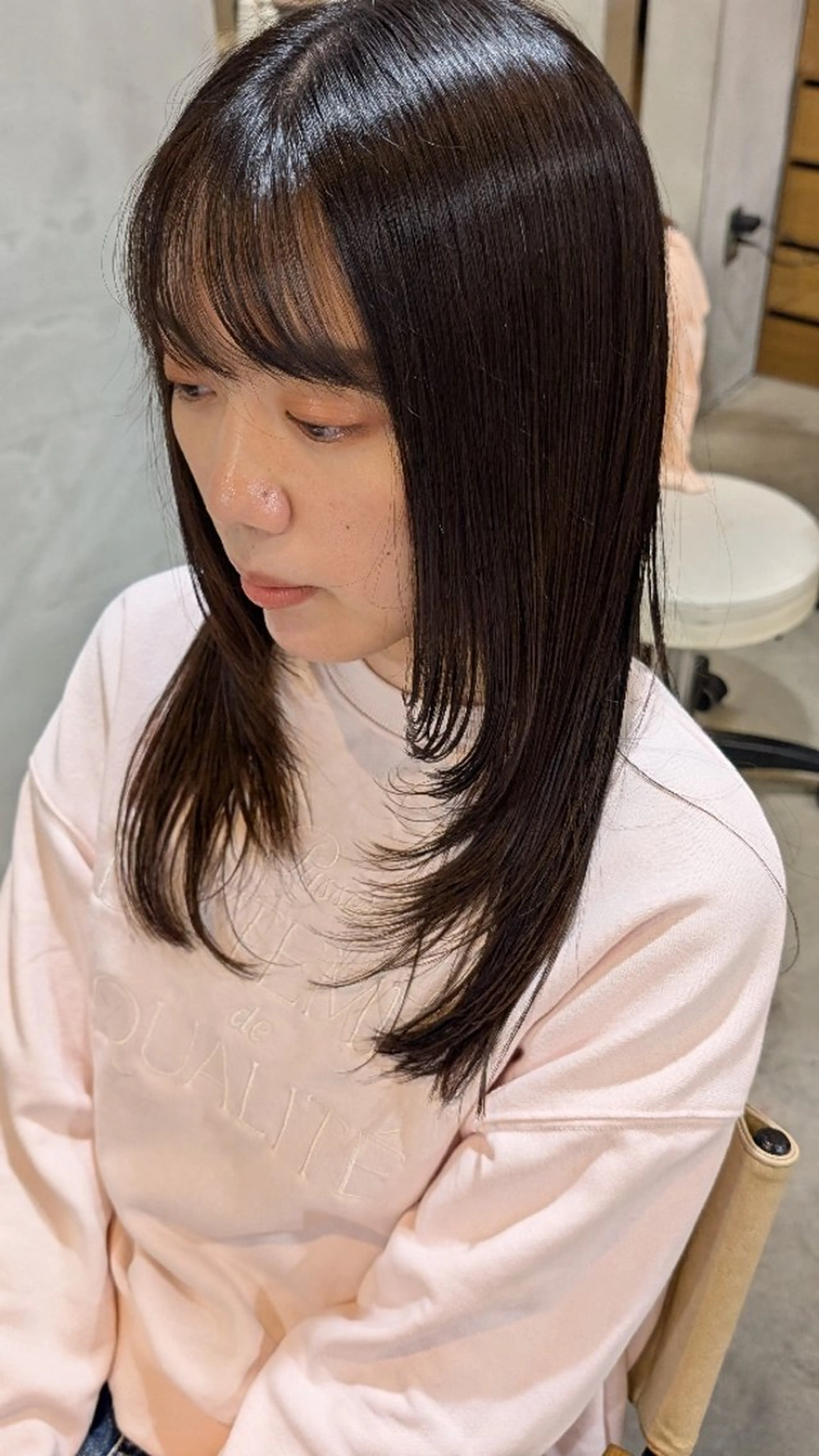 ロング 顔まわりレイヤー レイヤーカット 【女性限定】 shioriのヘアスタイル