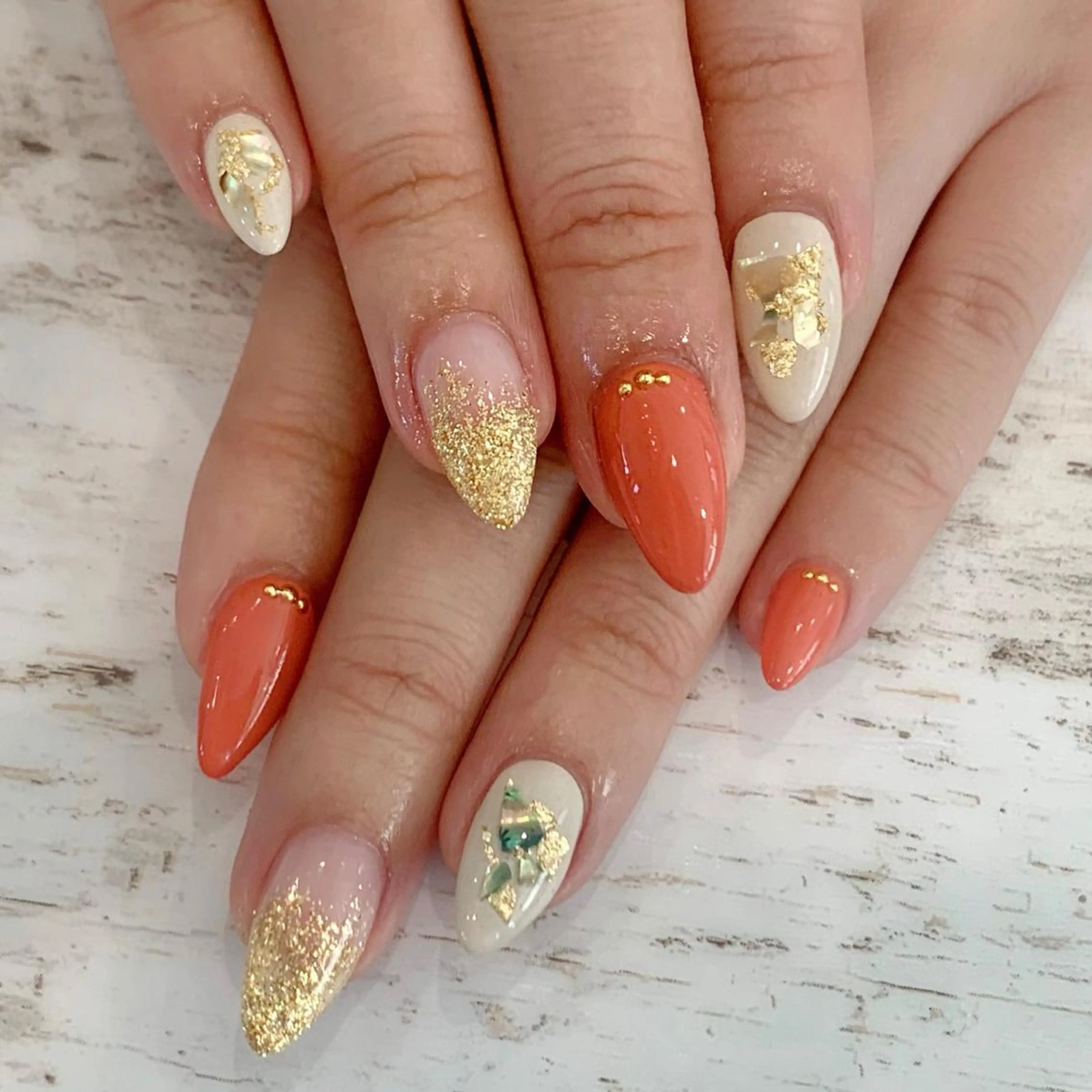 ネイル RILUNA所属・【 RILUNA 】 三鷹のマツエク・マツパデザイン