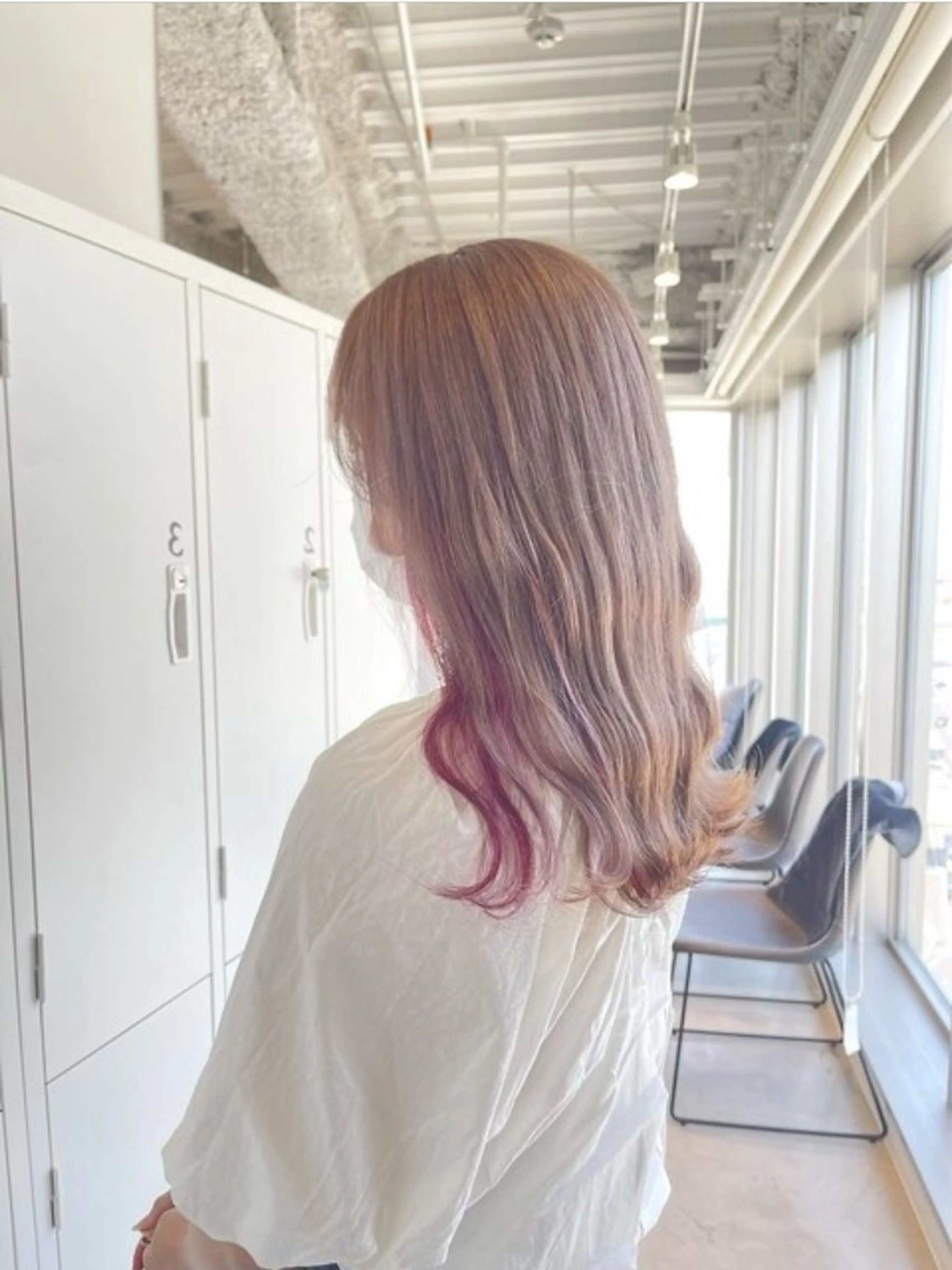 ロング ヘアカラー モデル様募集中🐰 西尾美優のヘアスタイル