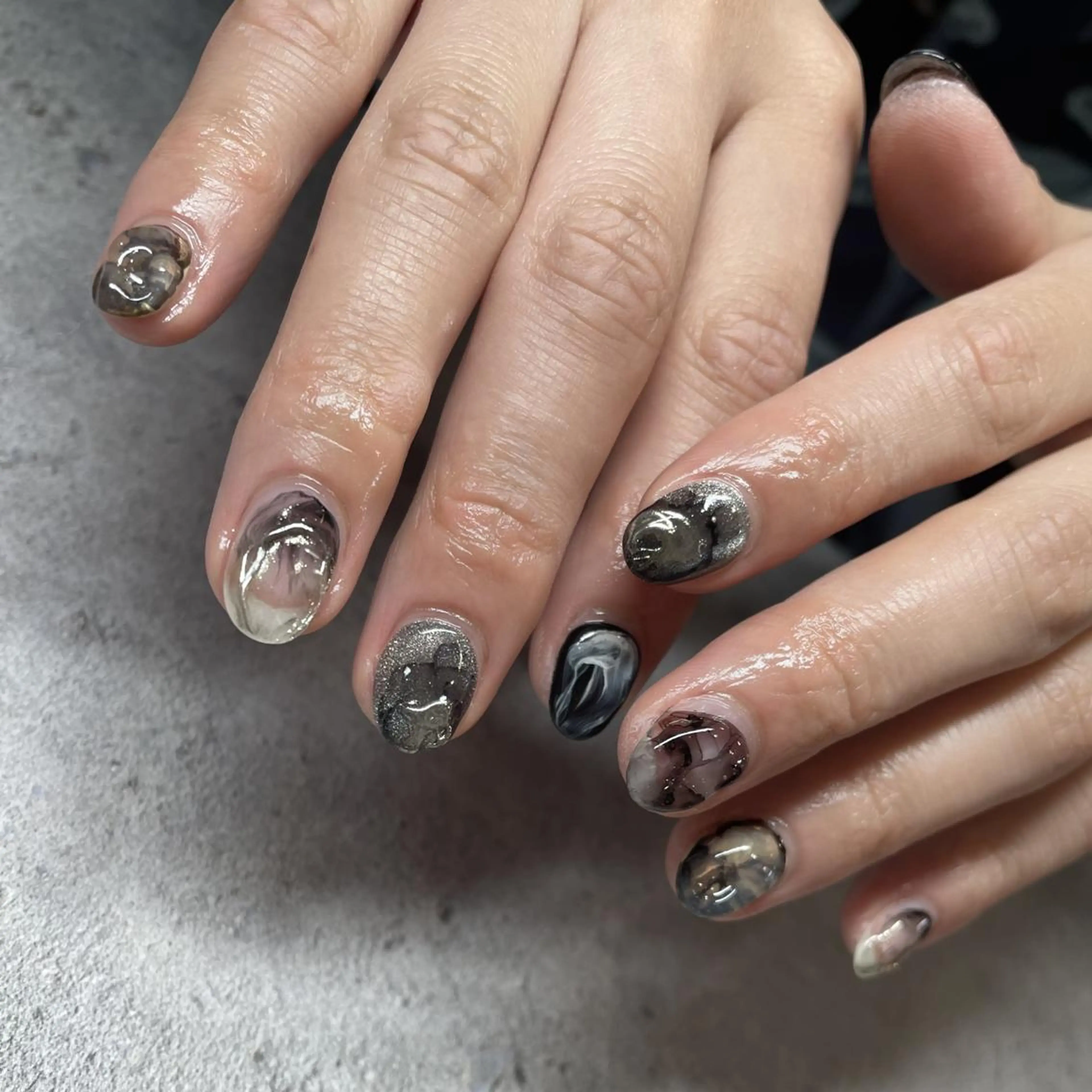 ネイル ハンドネイル フットネイル p.o.n. nuance/個性的のネイルデザイン