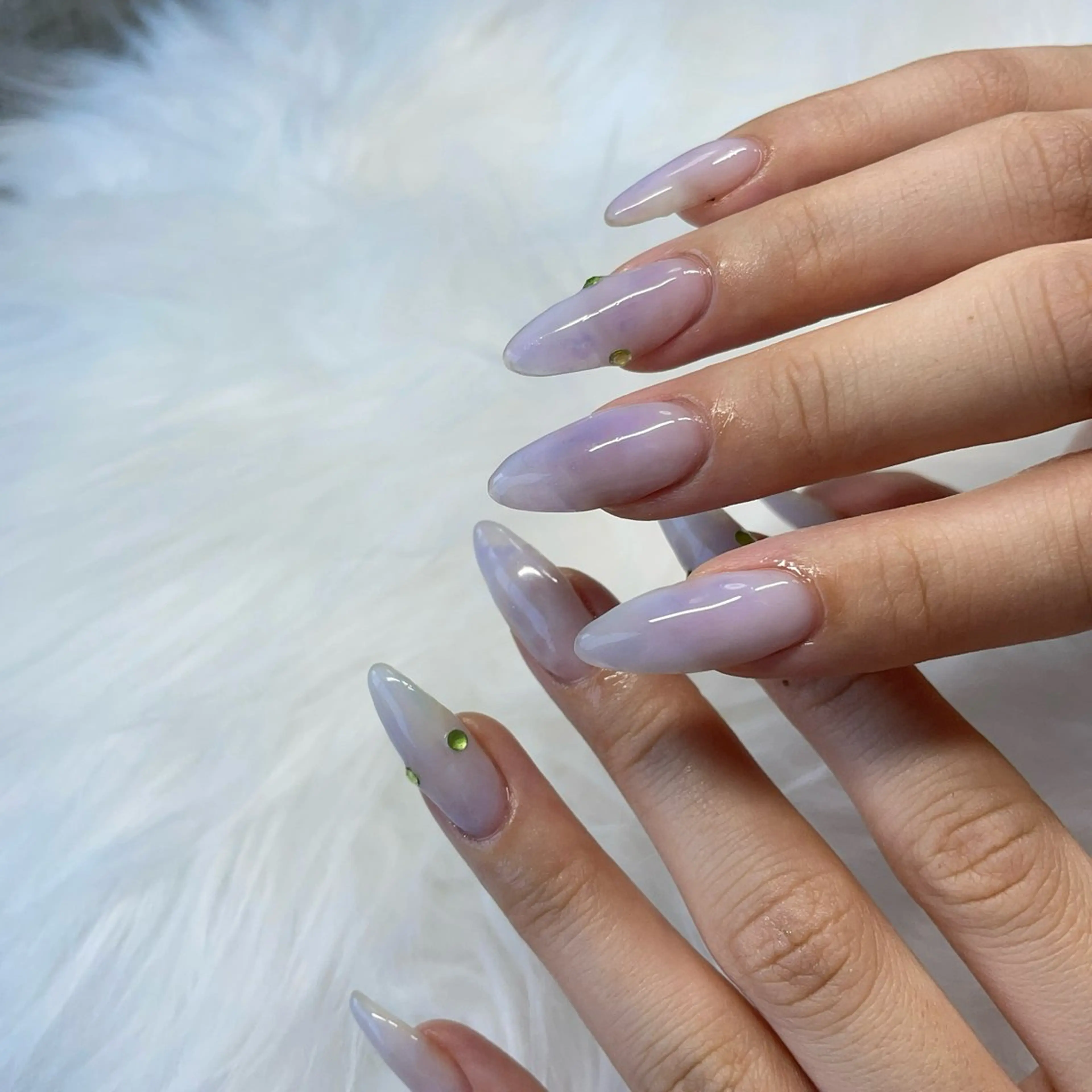 ネイル パープル ワンホンネイル ハンドネイル フットネイル chai大阪上本町 sayakaのネイルデザイン