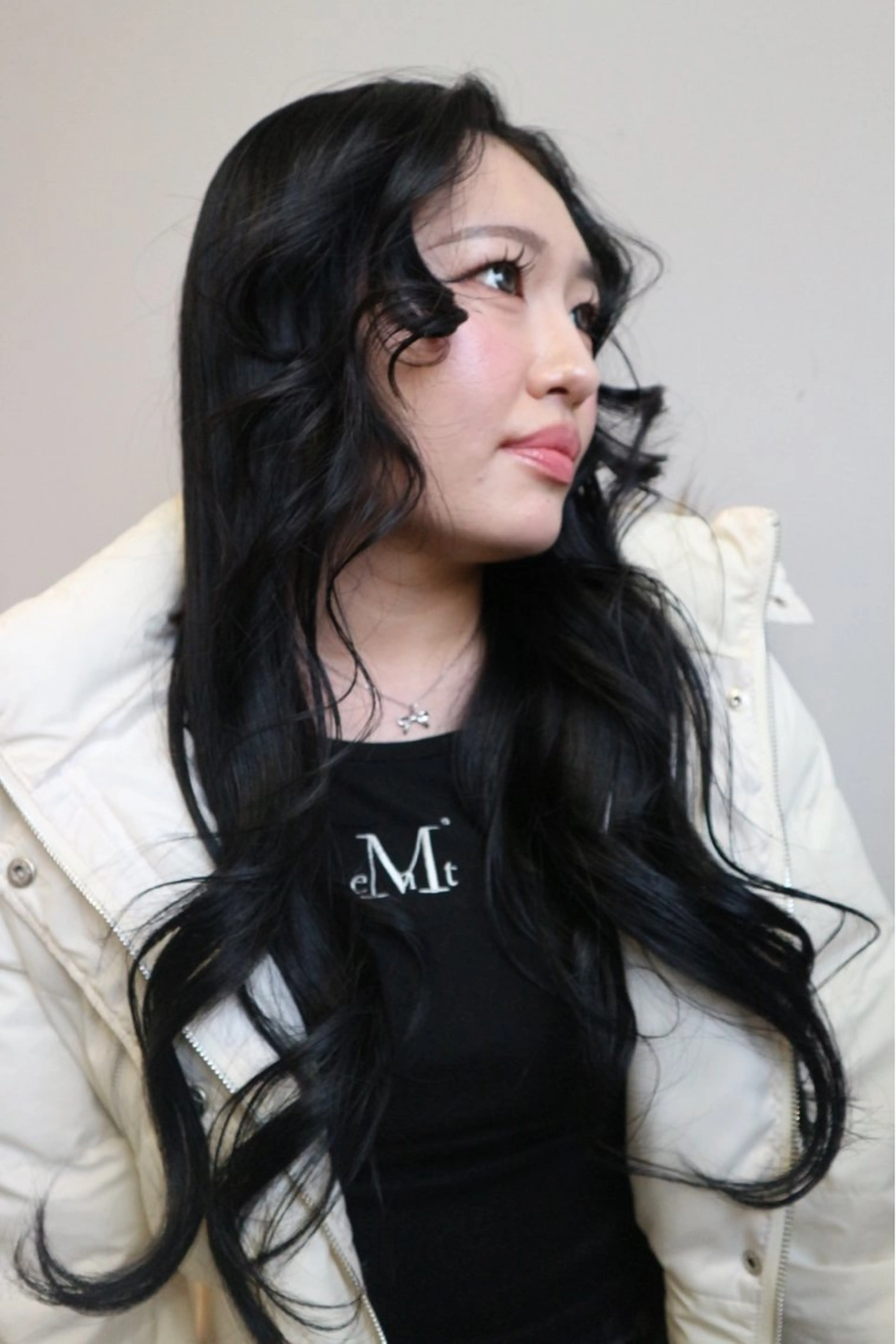 ロング カラー DOULAQ所属・AKO .のヘアスタイル