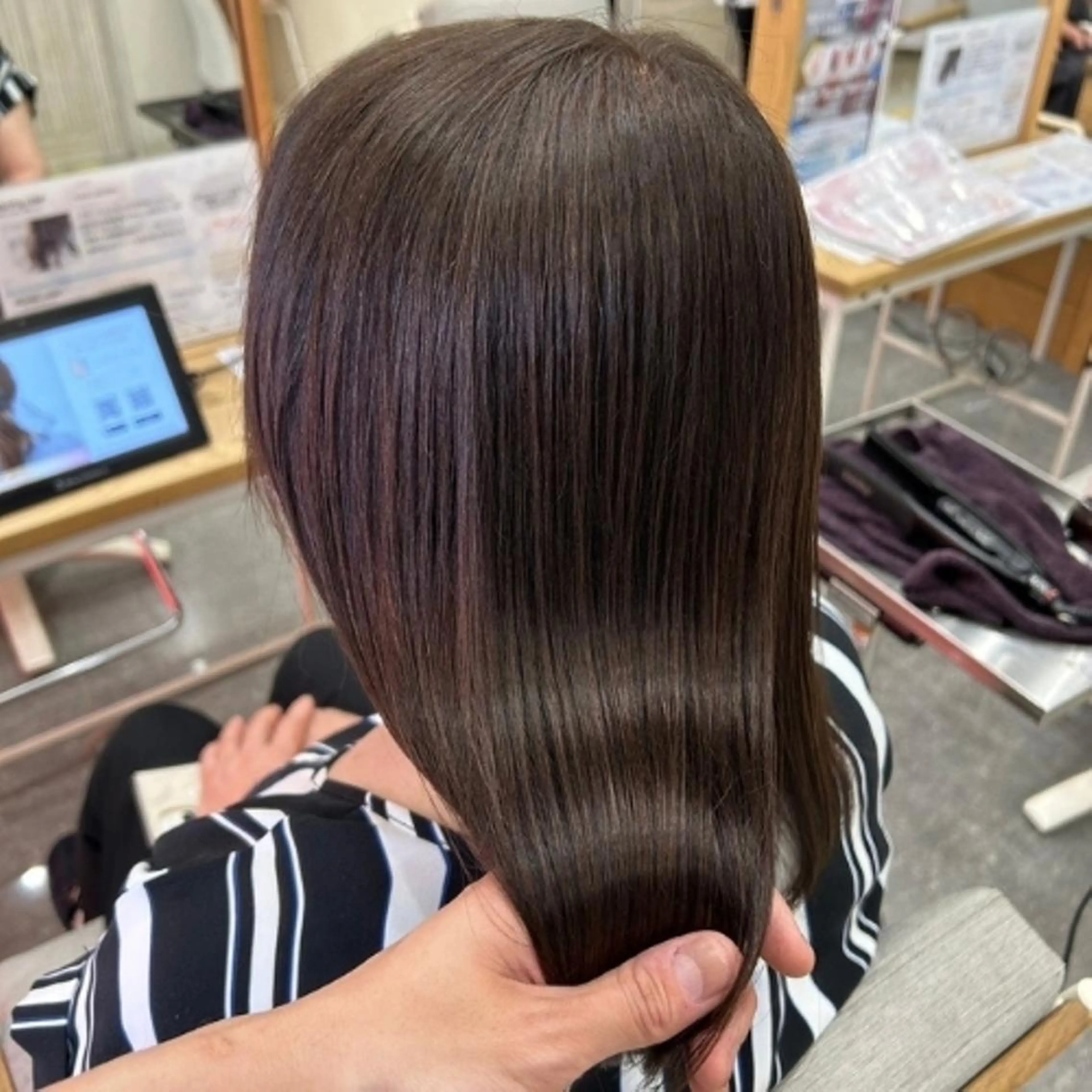 セミロング カラー ヘアケアサロン MAIN[メイン]のヘアスタイル