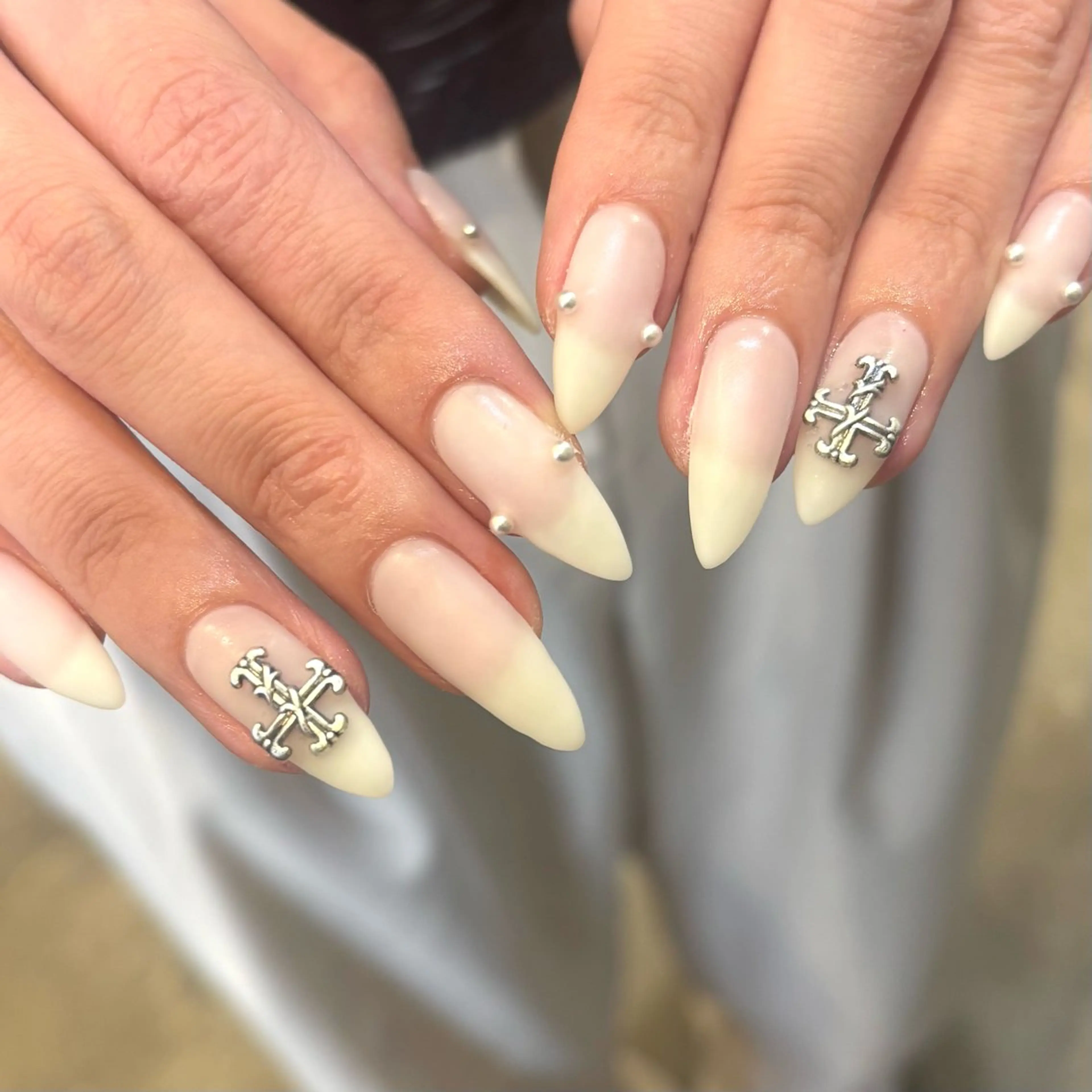 ネイル Lusso ayaneのネイルデザイン