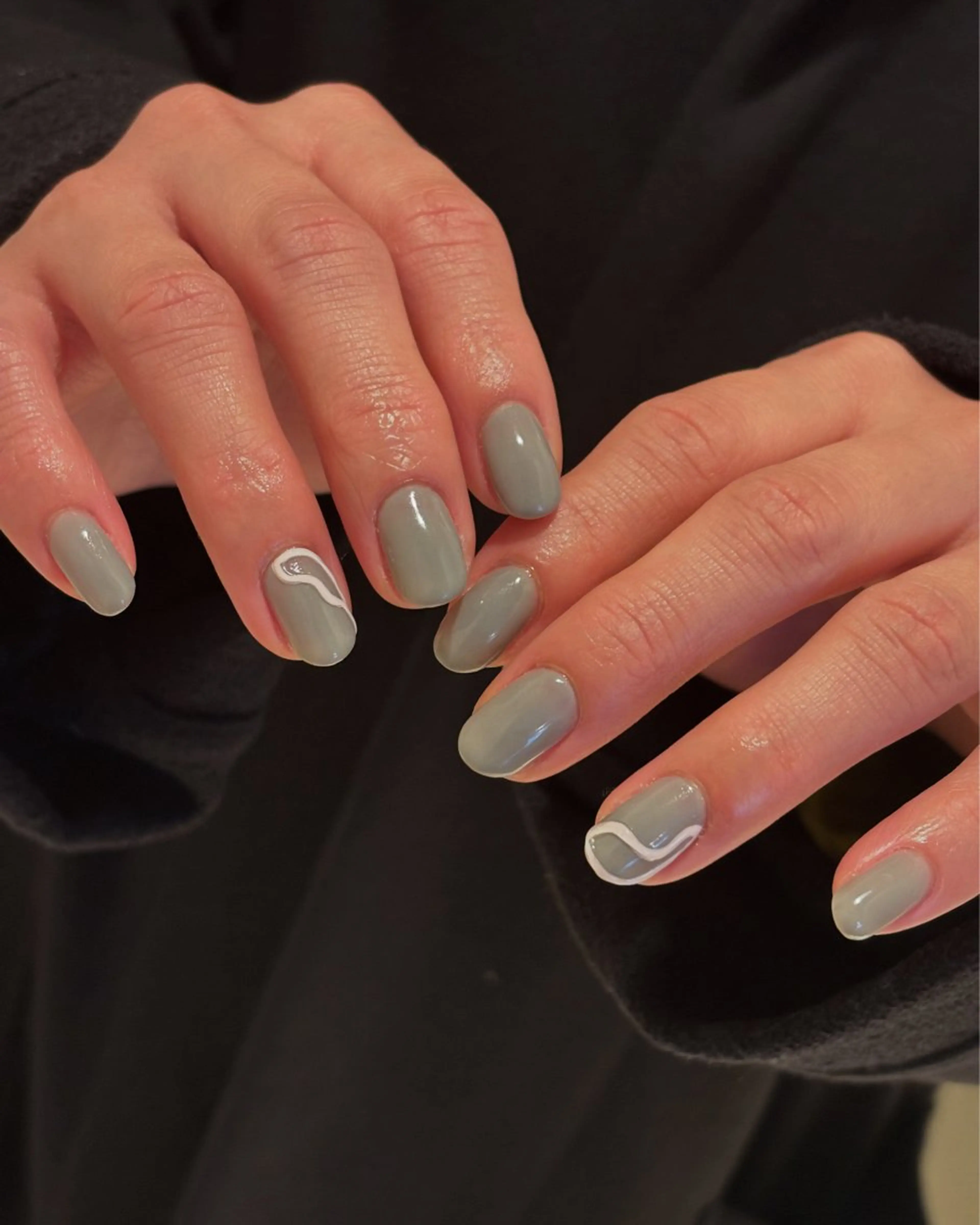 ネイル フレンチネイル ぷっくりネイル シンプルネイル Elio所属・Elio 国泰寺のネイルデザイン