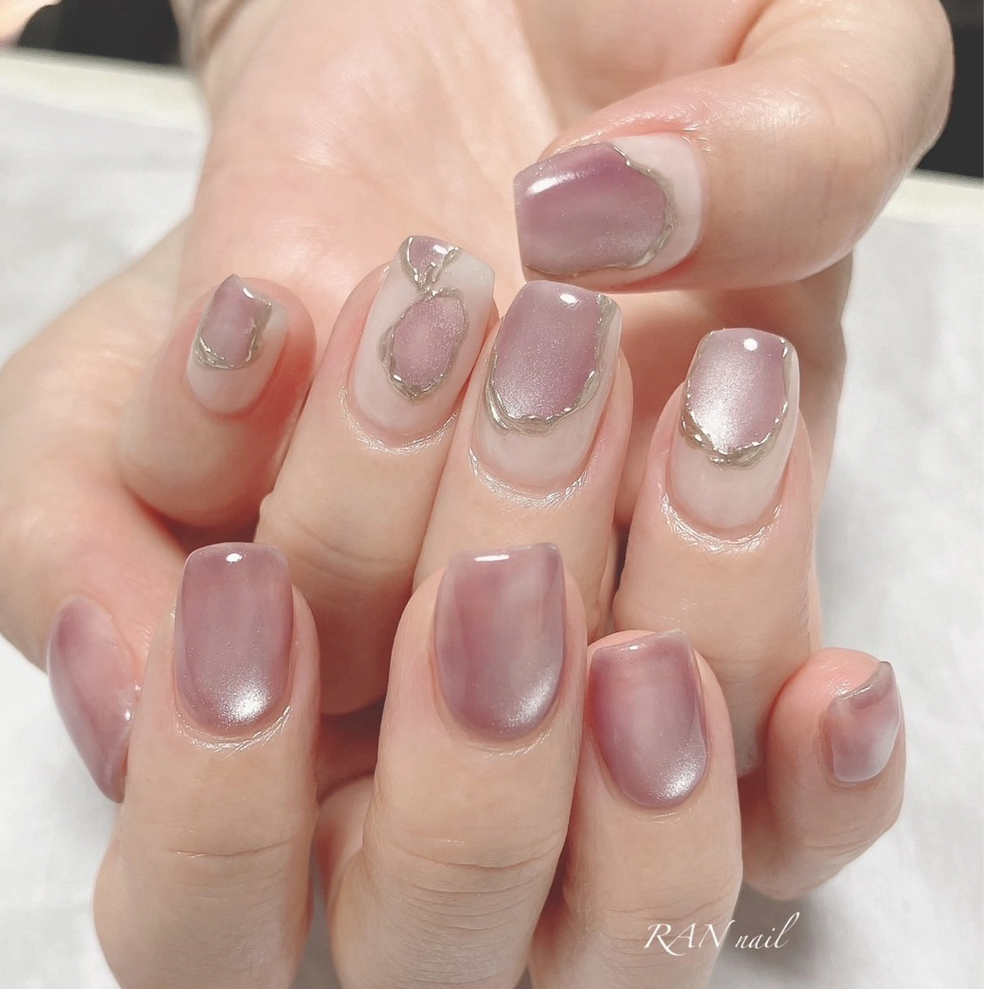 ネイル アートネイル キラキラネイル マグネットネイル マグネットワンカラー ワンカラーネイル RAN nail 〜ランネイル〜所属・RAN nailのネイルデザイン