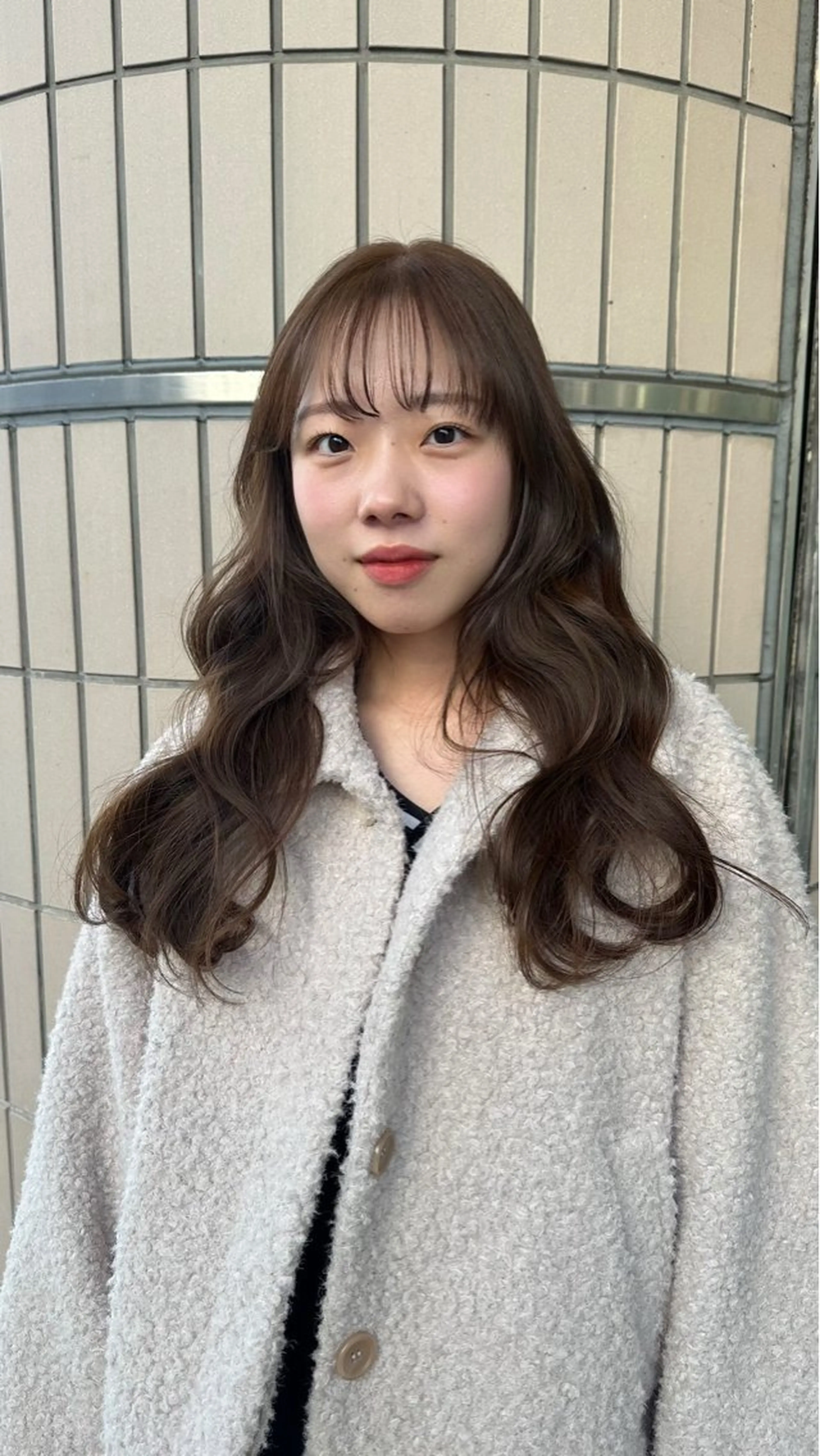 ロング カット ヘアカラー lift by mag所属・ユナ ナチュラル／透明感のヘアスタイル