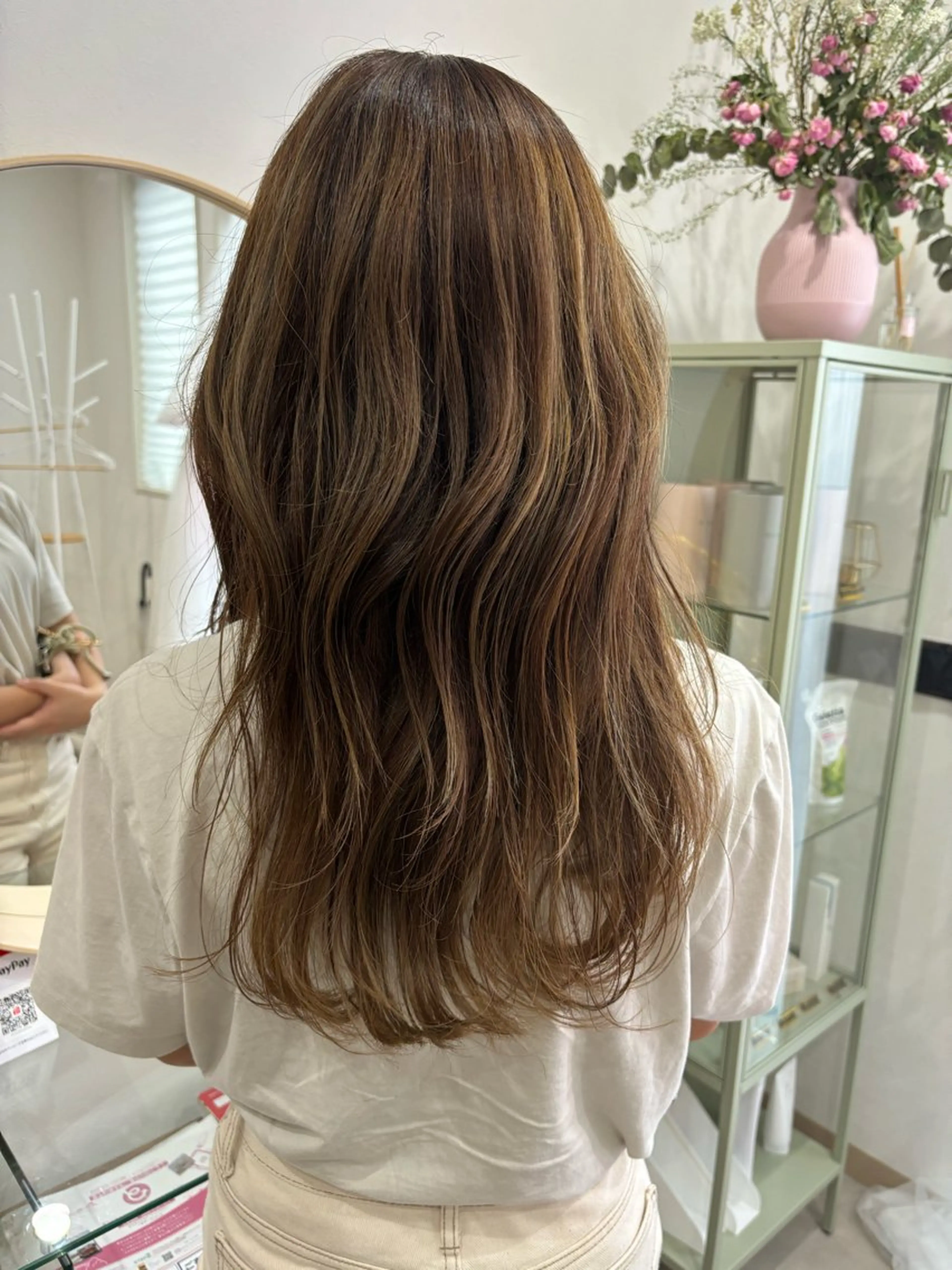 ロング ハイライト ufufu所属・境 菜摘のヘアスタイル