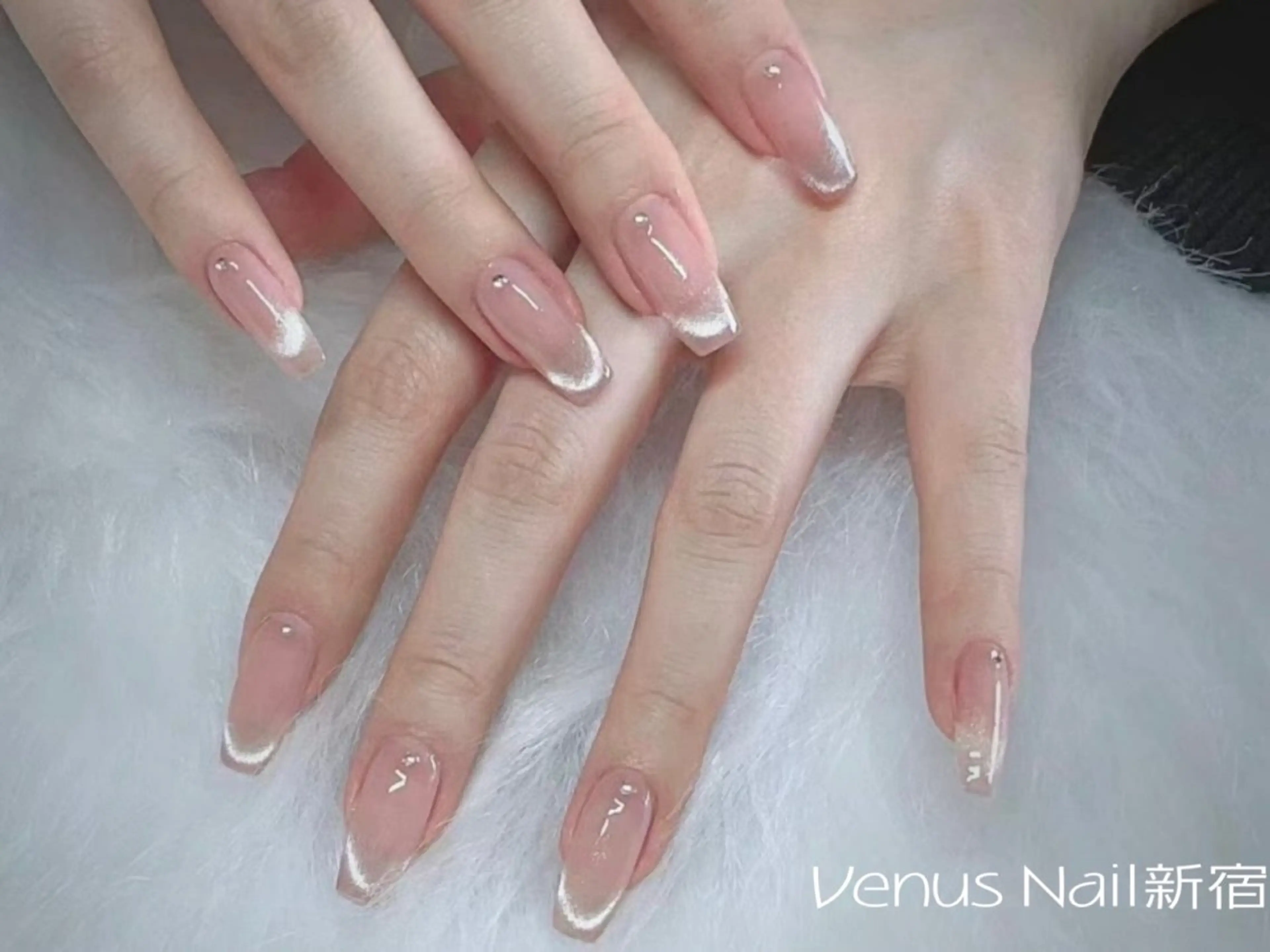 ネイル Venusパラジェル 長さだし専門店のネイルデザイン