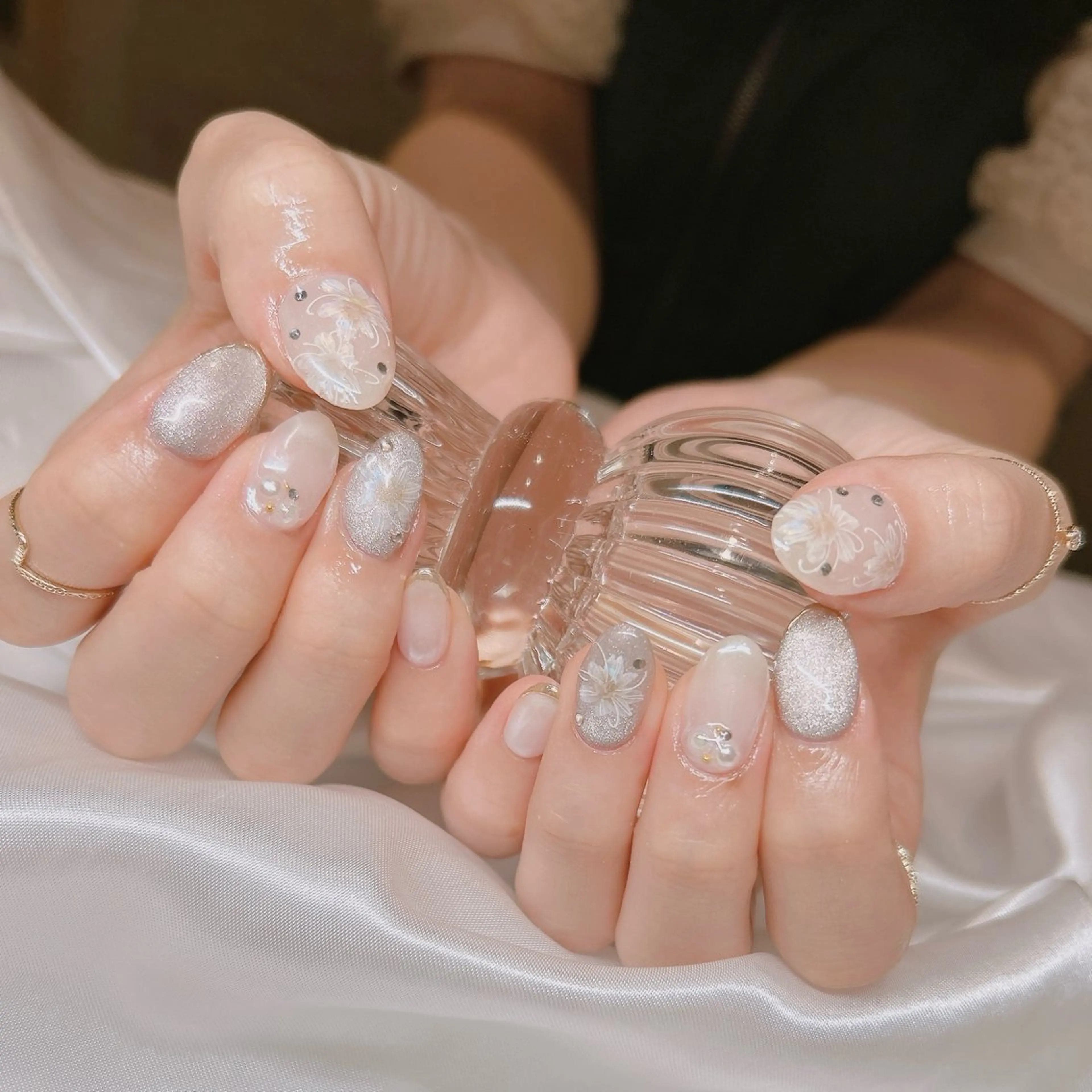 ネイル ブライダルネイル ハンドネイル junna のぞいてねのネイルデザイン