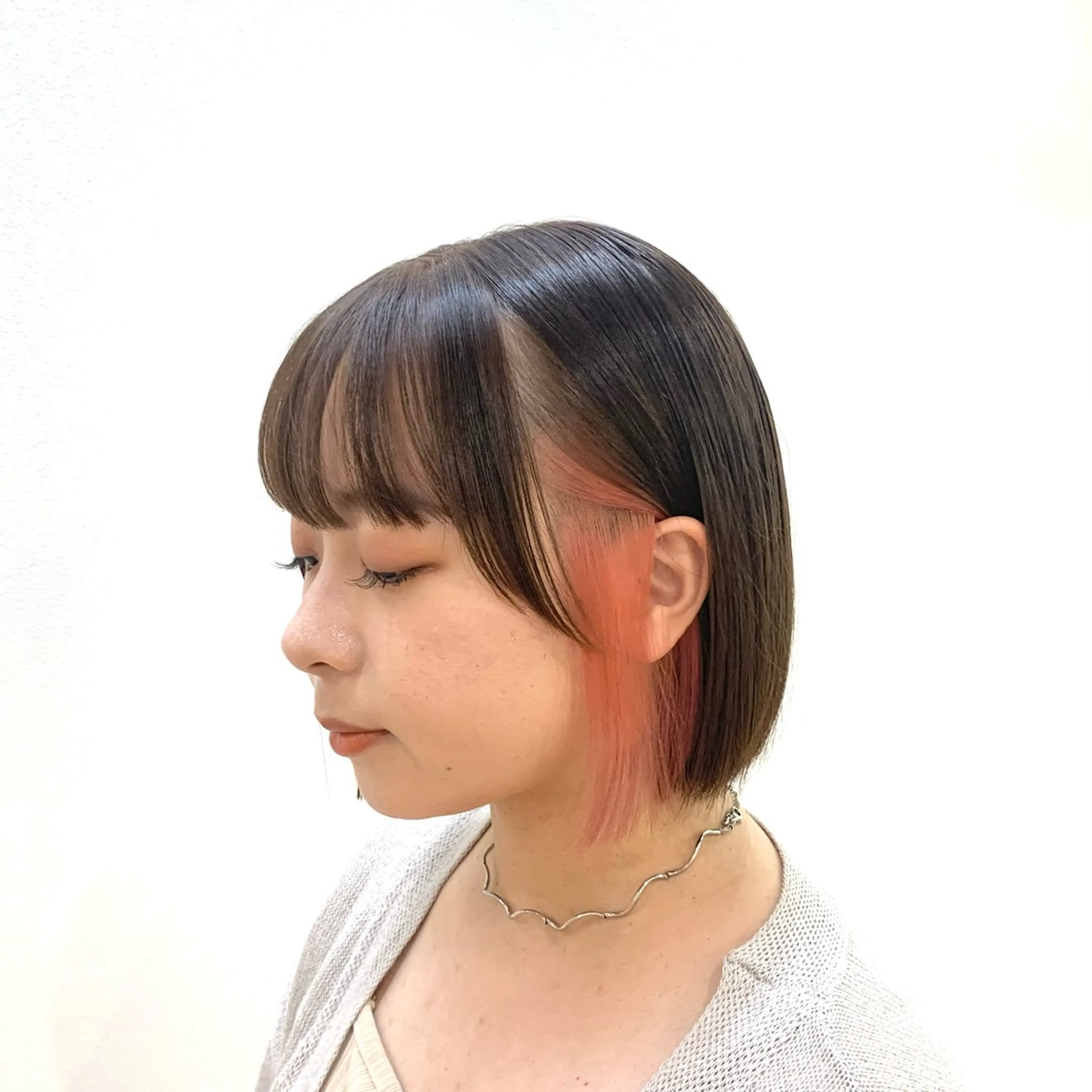 ショート カラー ヘアアレンジ キヨミ 韓国レイヤーカットのヘアスタイル
