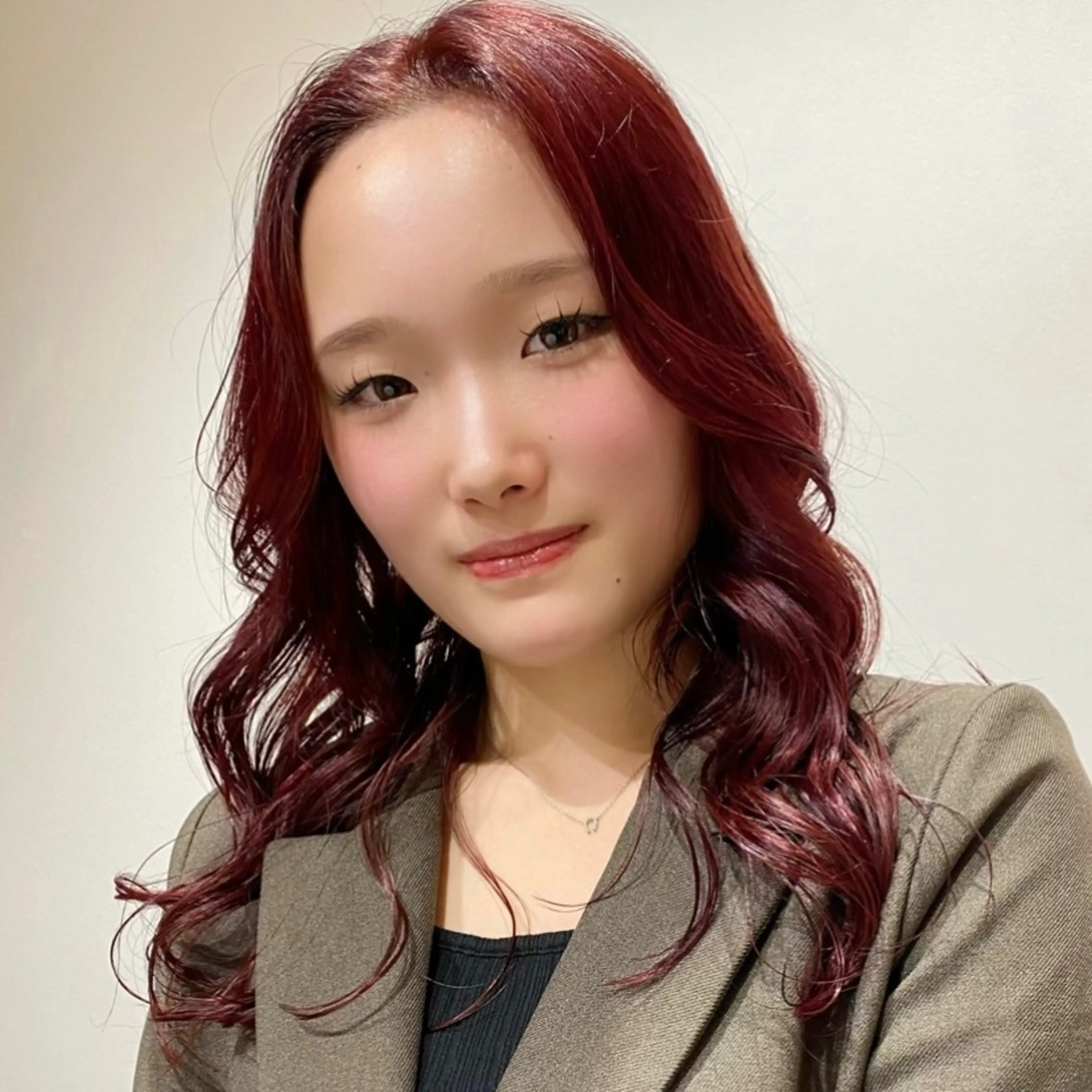 ロング 加藤 のあのヘアスタイル