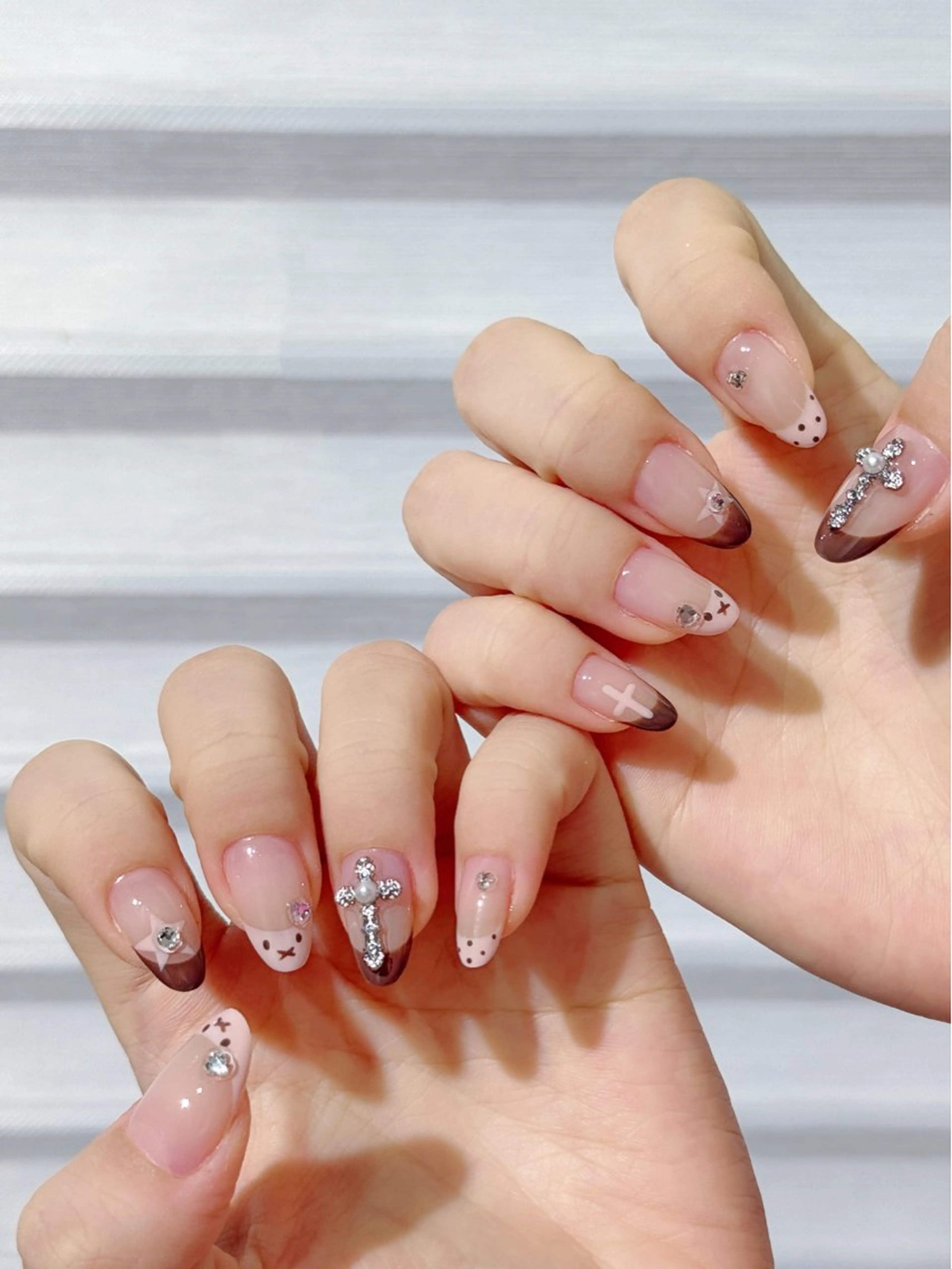 ネイル EE.Nail所属・FuFu.Nail 2️⃣番のネイルデザイン