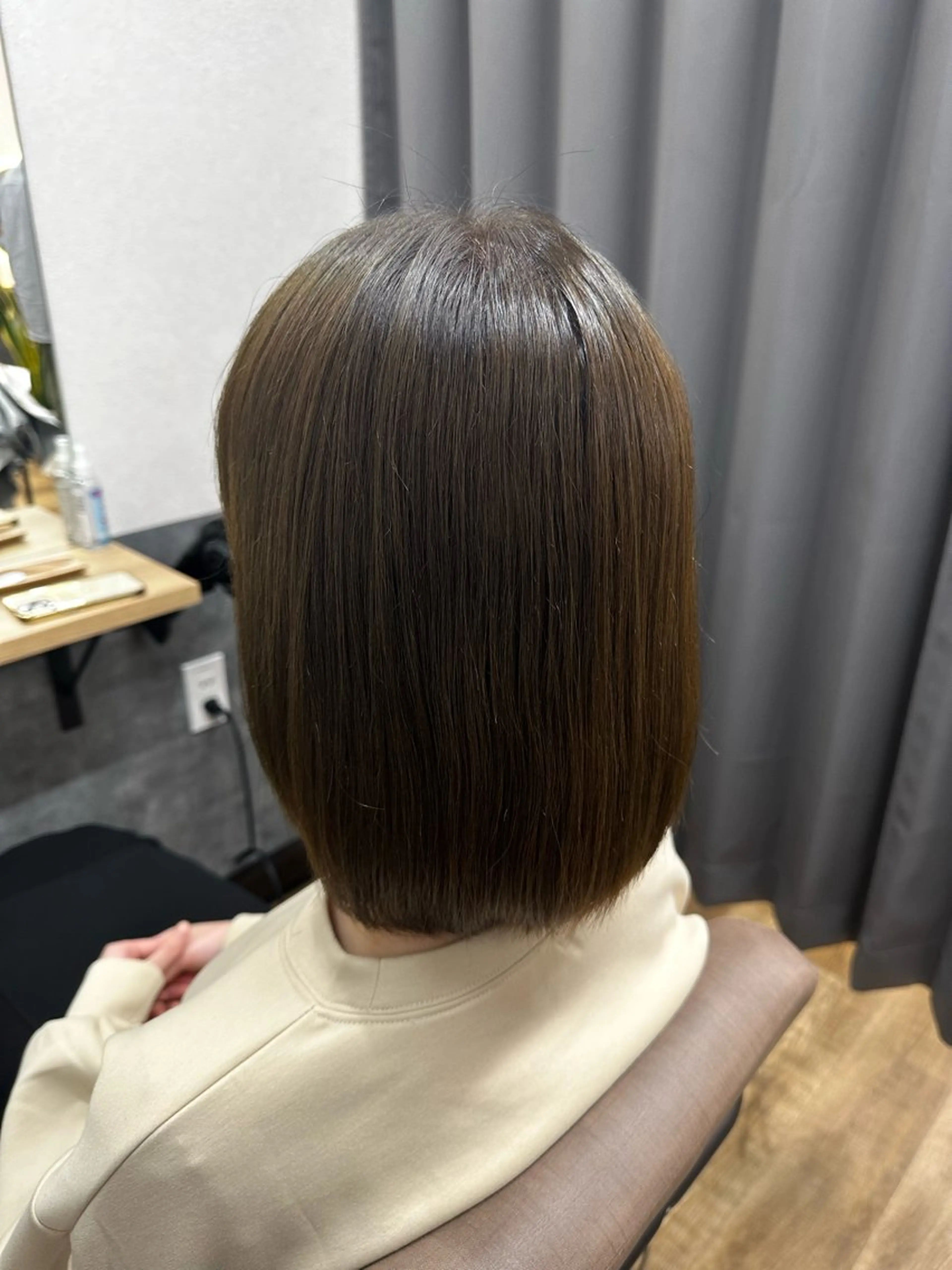 ミディアム カット ヘアカラー トリートメント TELA HAIR南流山店所属・TELA HAIR Annaのヘアスタイル