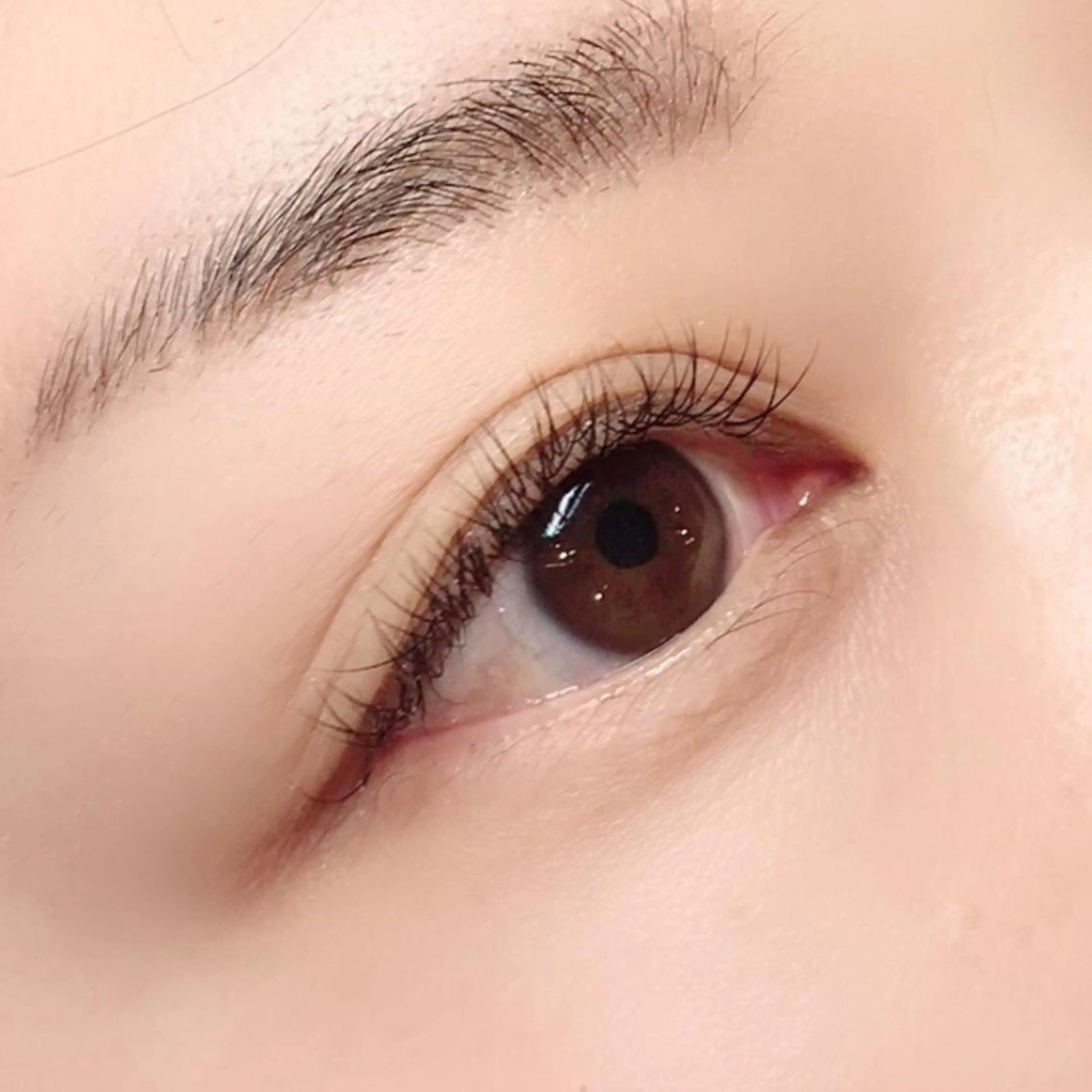 マツエク・マツパ フラットラッシュ Rinata by Cyan 新宿西口店所属・無着 羅生の眉毛・アイブロウイメージ