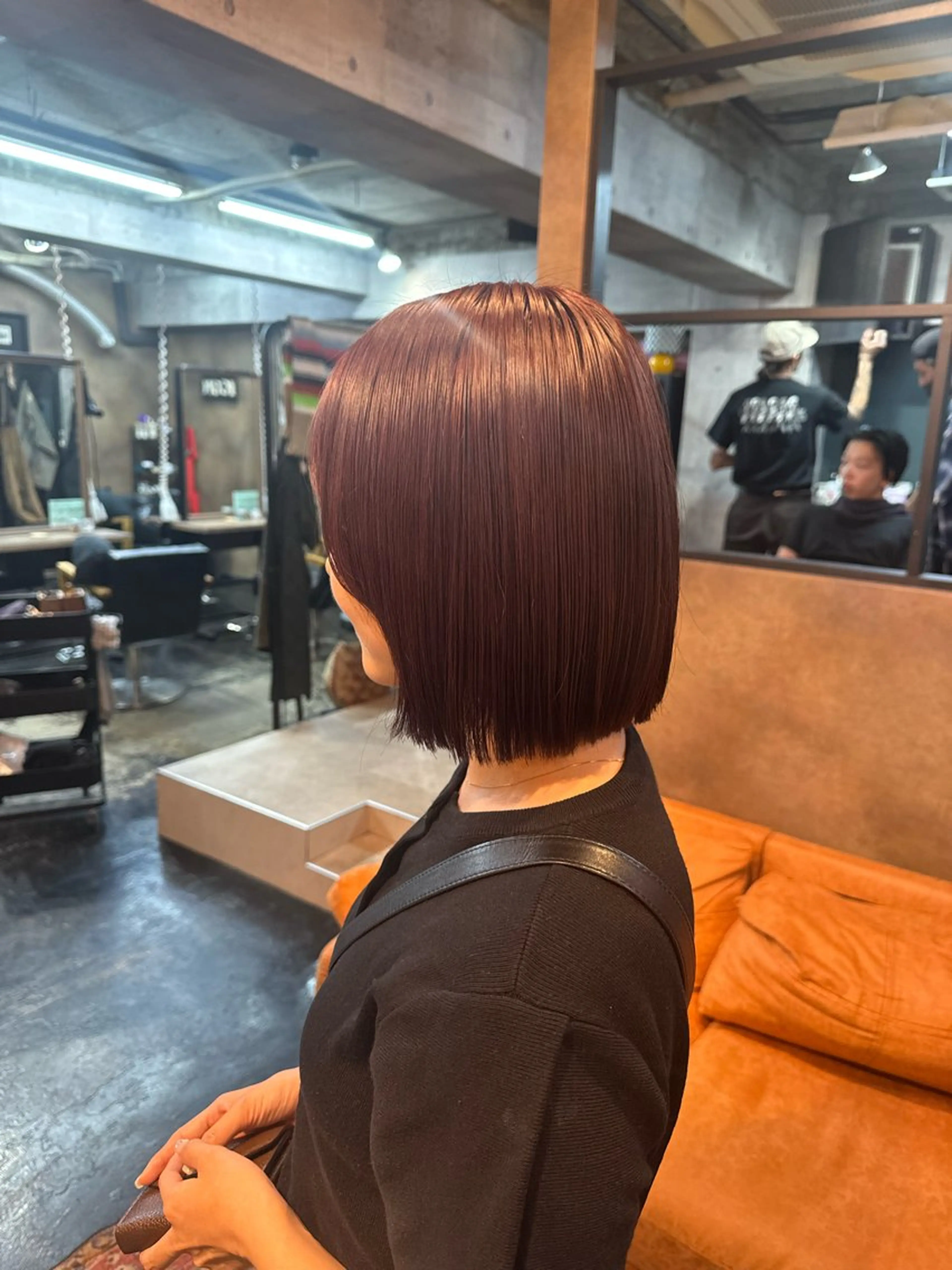 カラー ブリーチ カシス ブリーチなしカラー ピンクカラー icon所属・Ami / icon博多のヘアスタイル