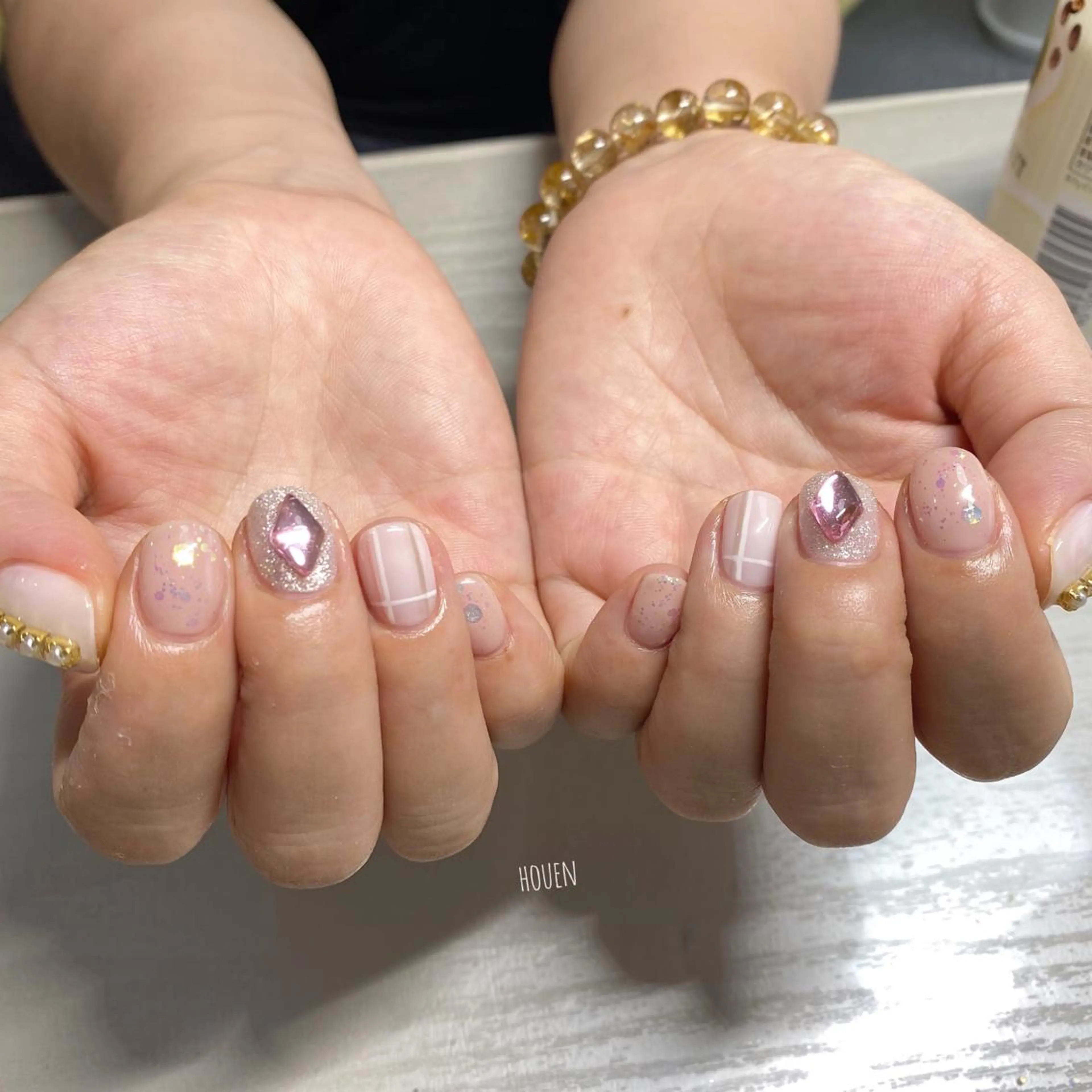 ネイル 持ち込み I P'ink nail salon所属・I pinknail 韓国風·持ち込み専門のネイルデザイン