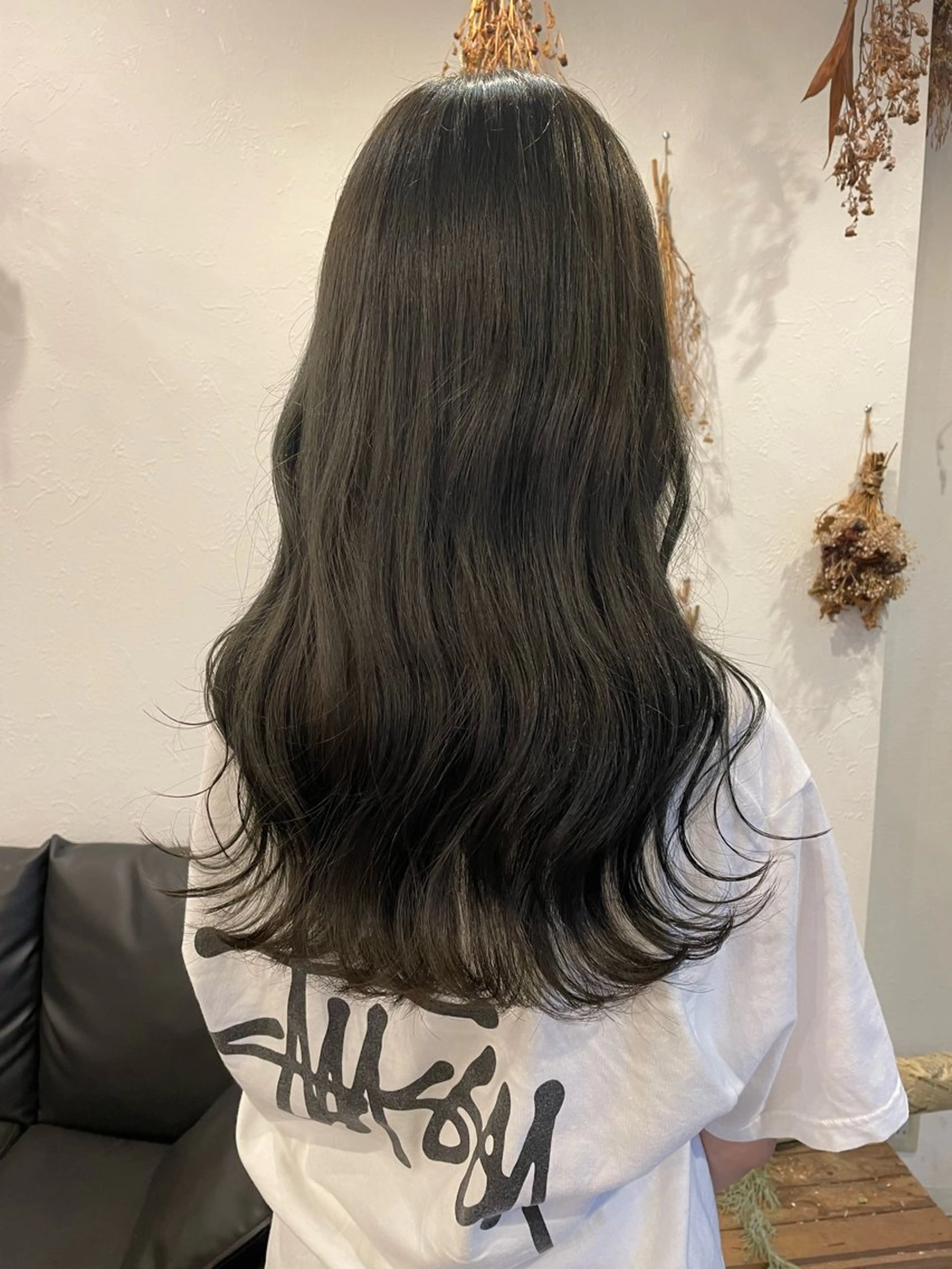ロング カラー グレージュ オリーブグレージュ オリーブグレー ヘアカラー m ā l o.🌷 サカモトマイコのヘアスタイル